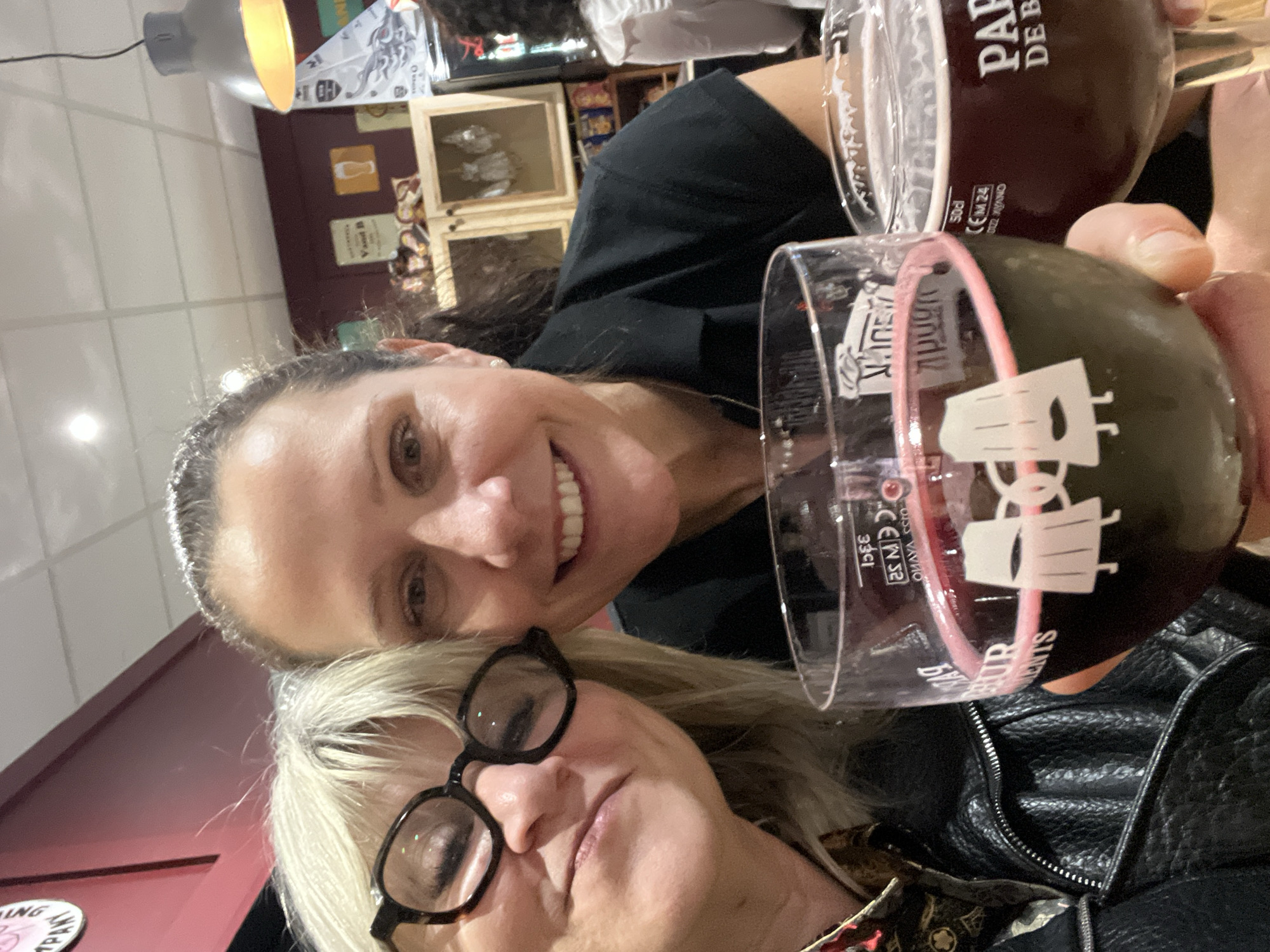 Women selfie, live band performance at Montbrison bar