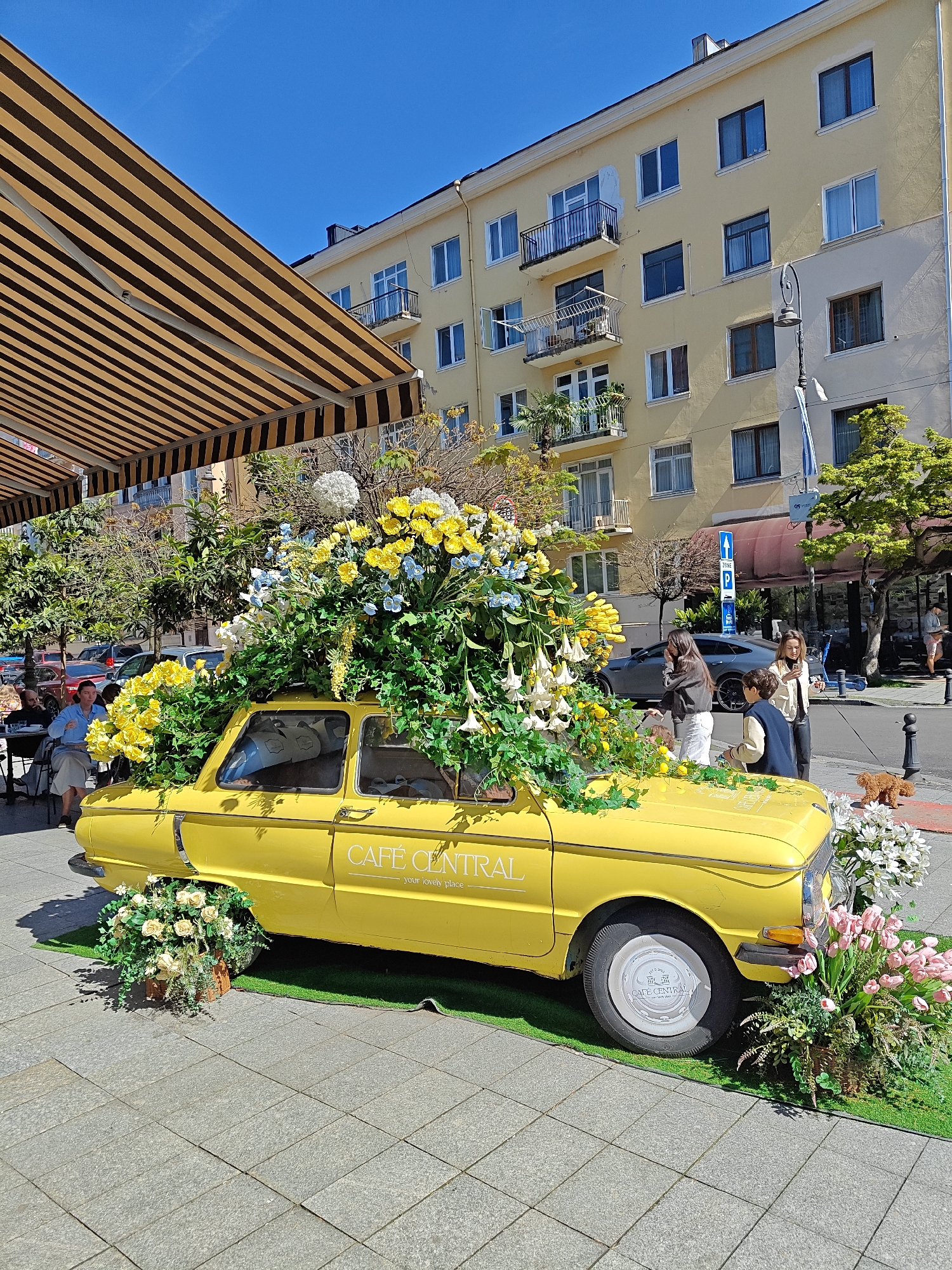 Georgian street life and cuisine documented in Batumi