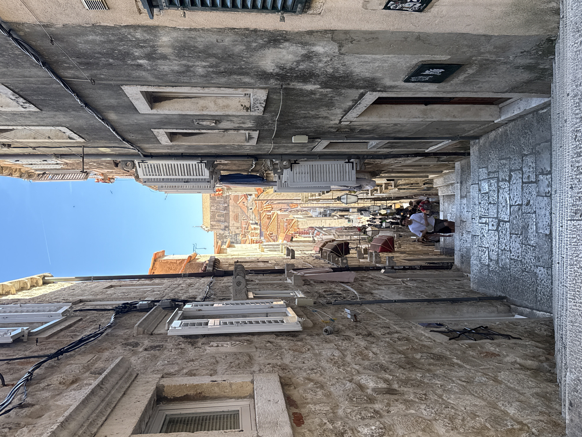 Tourist documents 16-minute walk through historic Dubrovnik Old Town