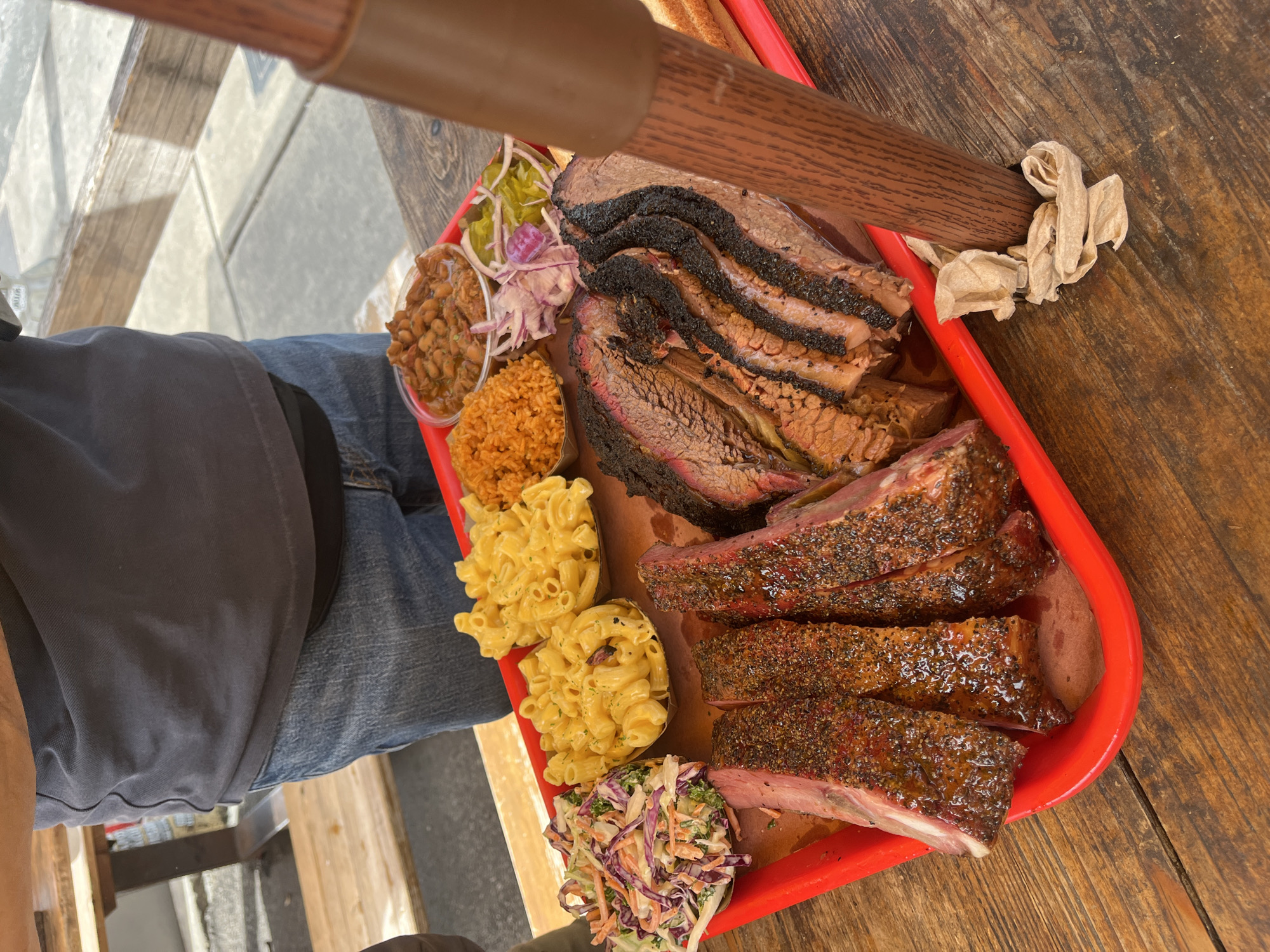 Evening barbecue service documented at Terry Black's in Austin