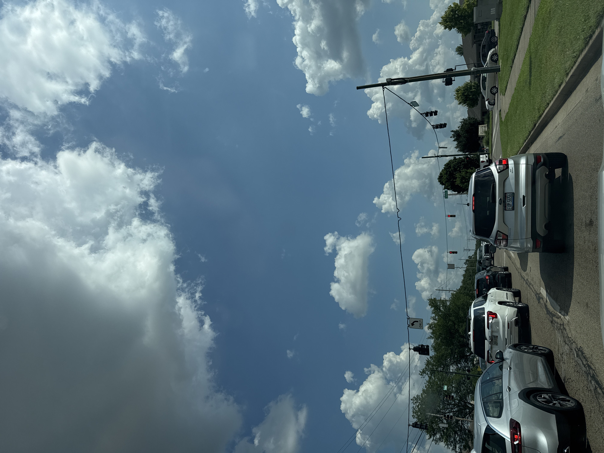 Routine traffic stop on a Dayton street on a partly cloudy day