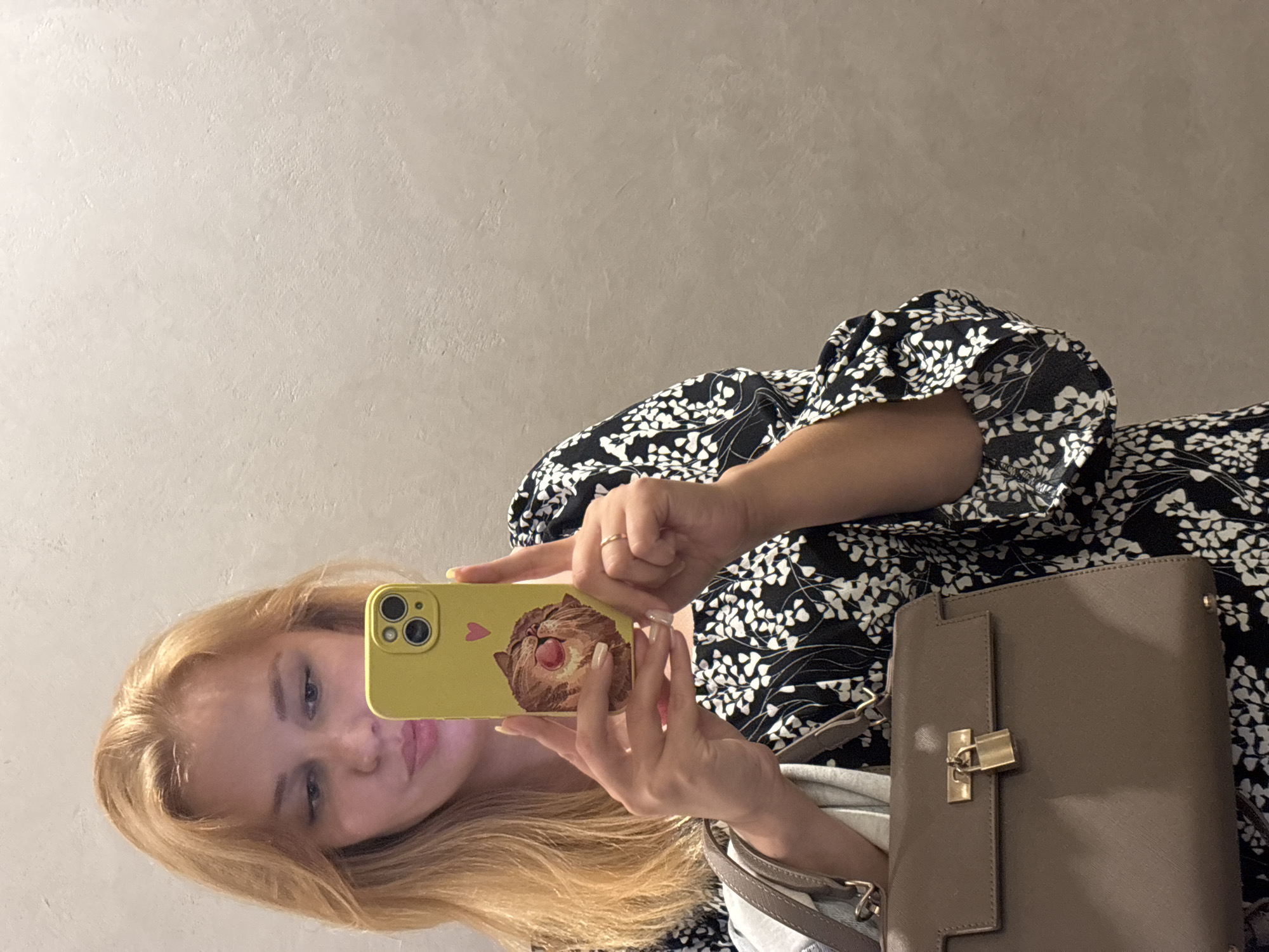 Selfies and a sunset in Rusanovo on a July evening