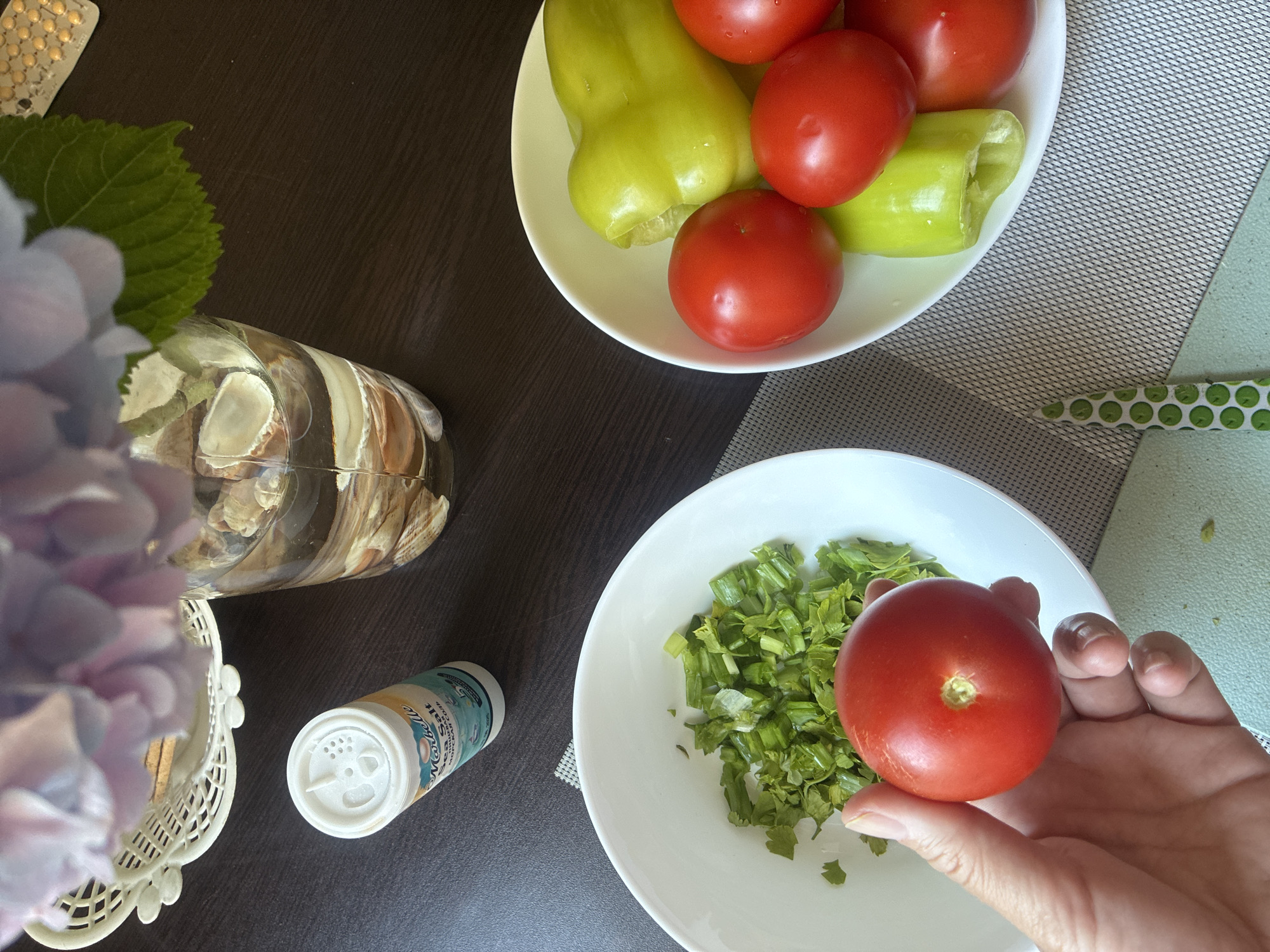 Getting ready and making lunch on a sunny Sochi morning