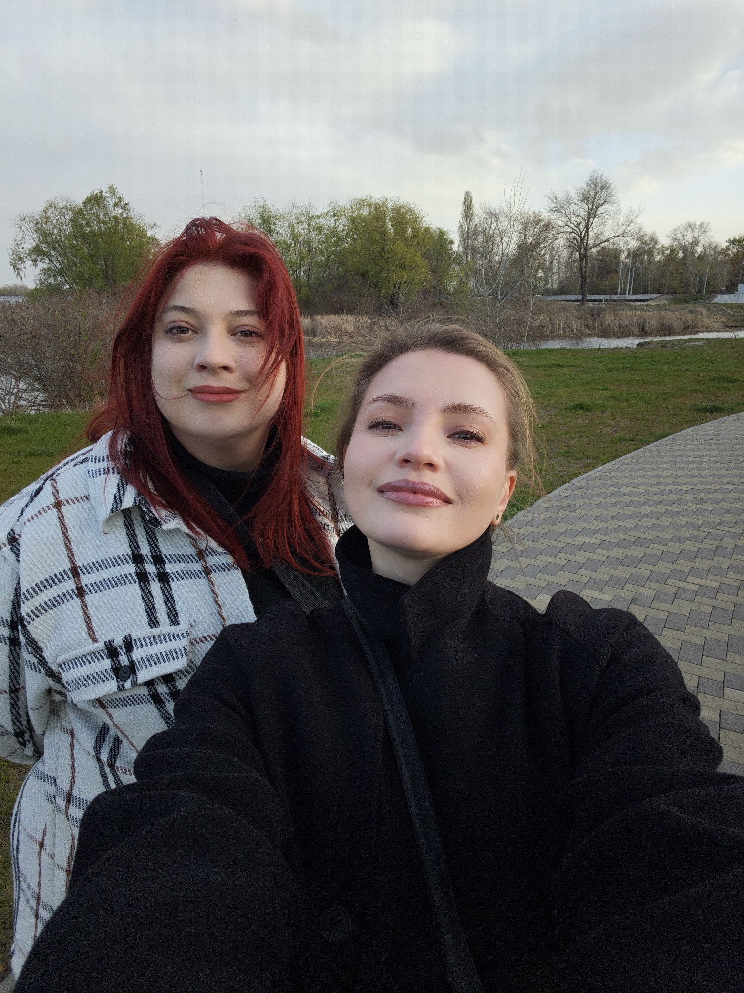Everyday moments captured along Kyiv's Dnieper River waterfront