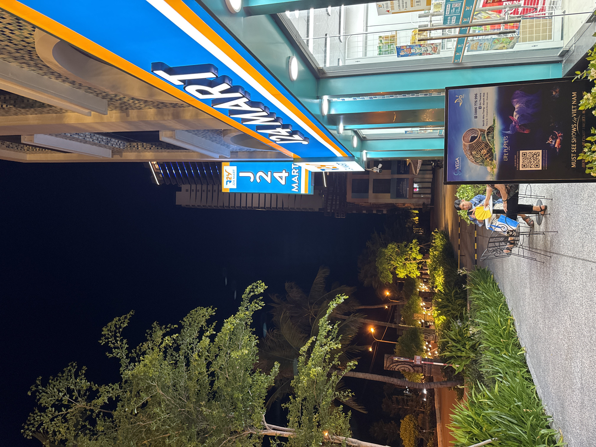 Nighttime street observations documented in Bac Nha Trang Ward