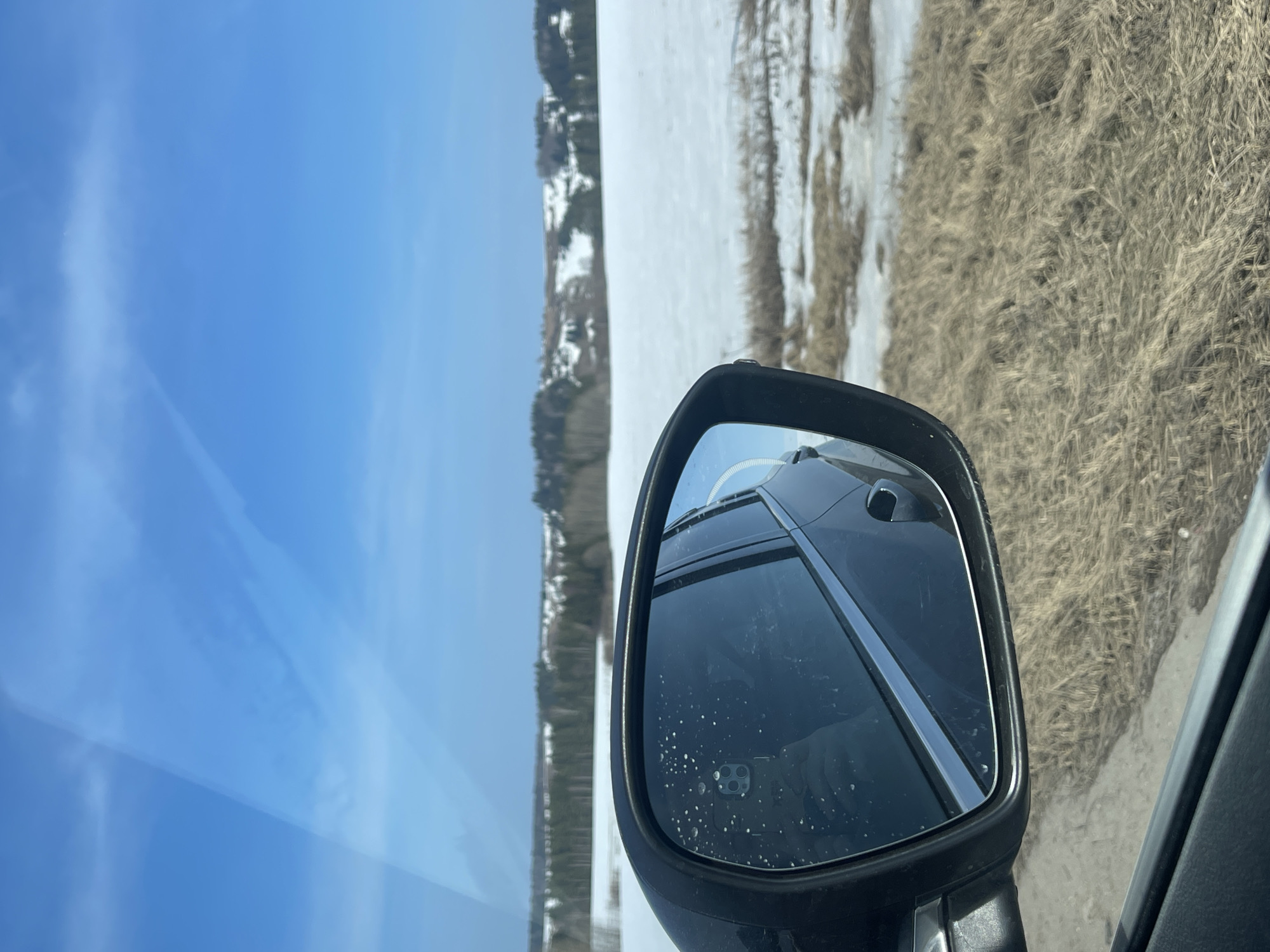 Winter landscape views captured during morning drive near Kueda