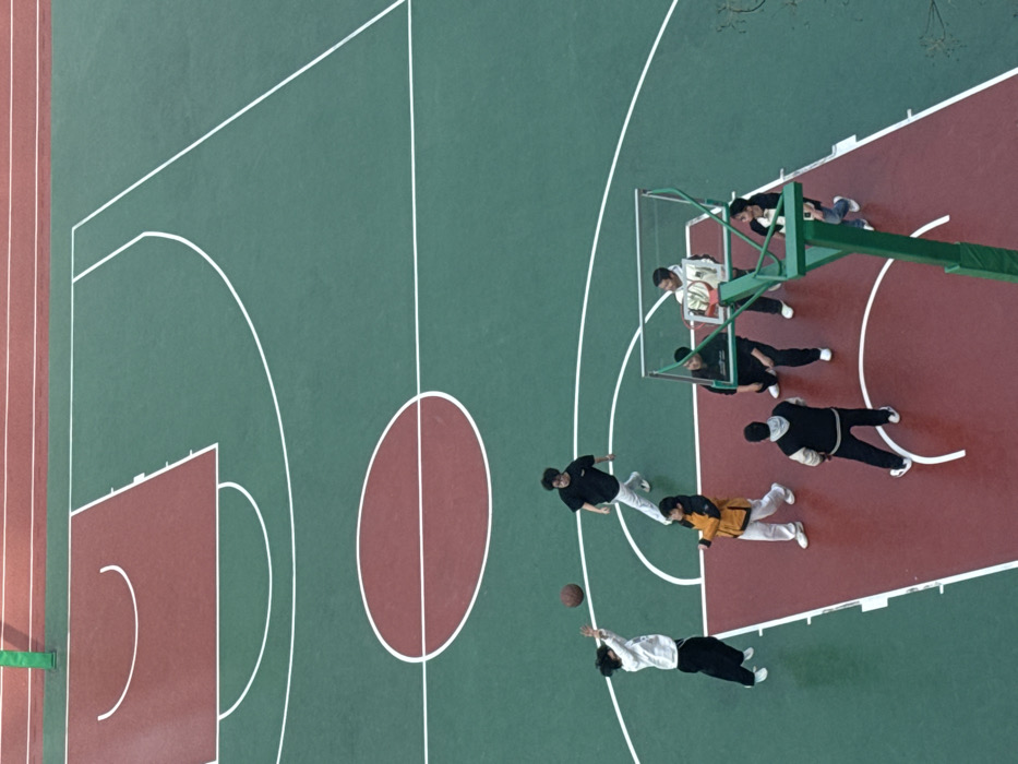 Basketball game underway at Daxing District court early morning