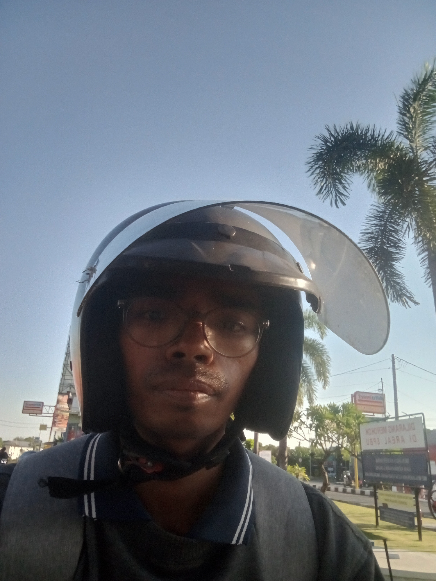 Sawotratap, Indonesia