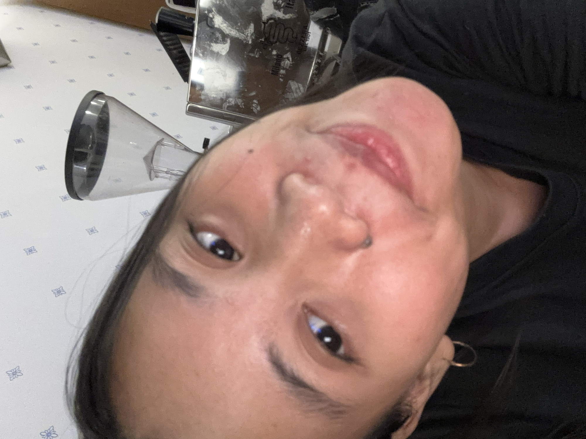 Selfie session at a South Jakarta café, July 2026