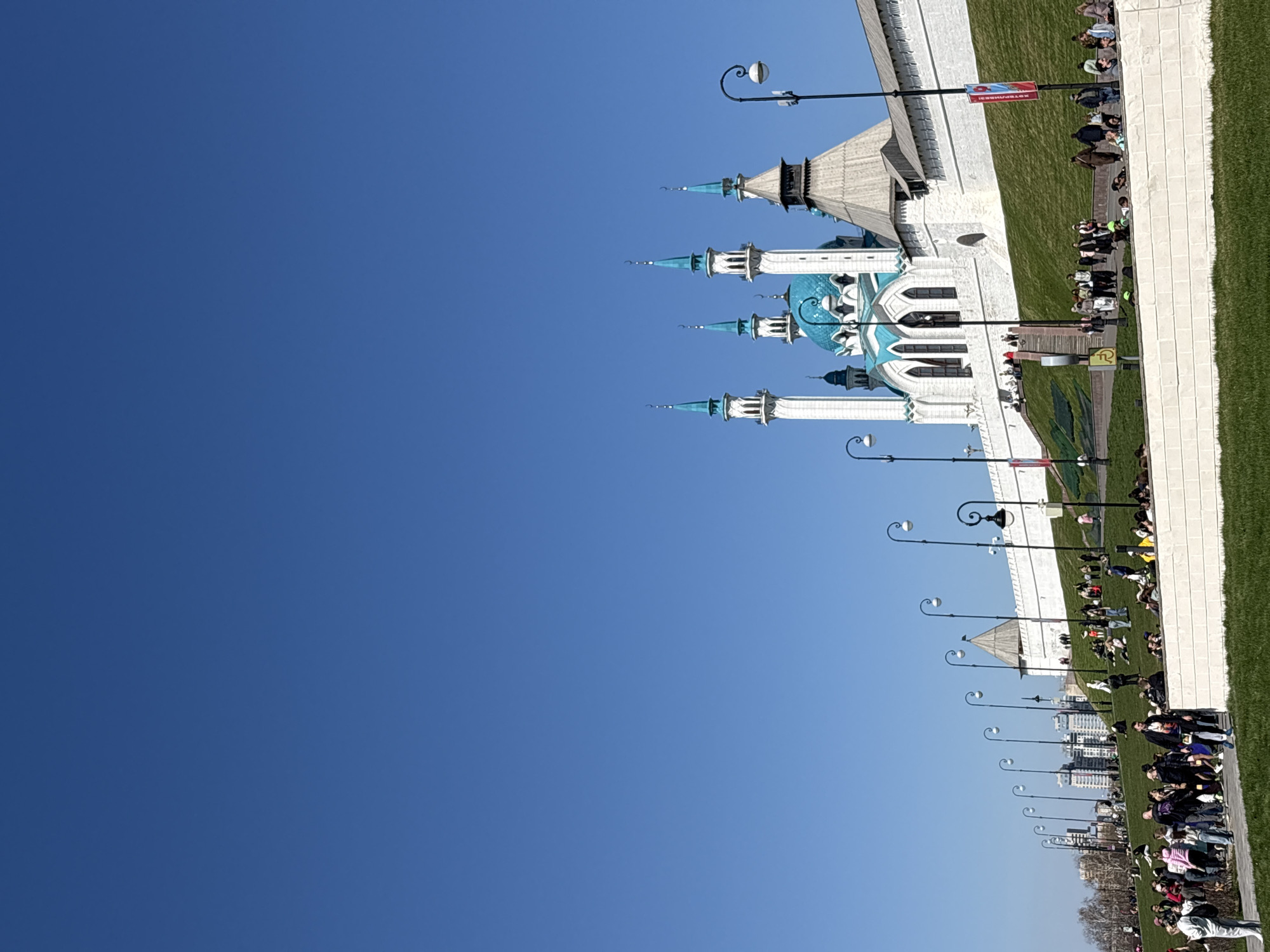 Morning scenes captured around Kazan's historic center and art installations