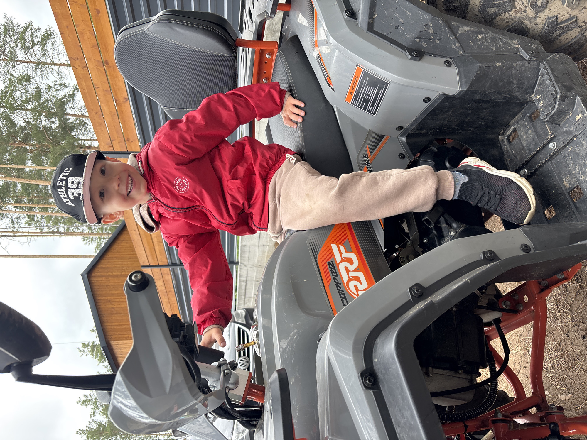 Family ATV rides and waterfront visits in Chaykovsky, Russia