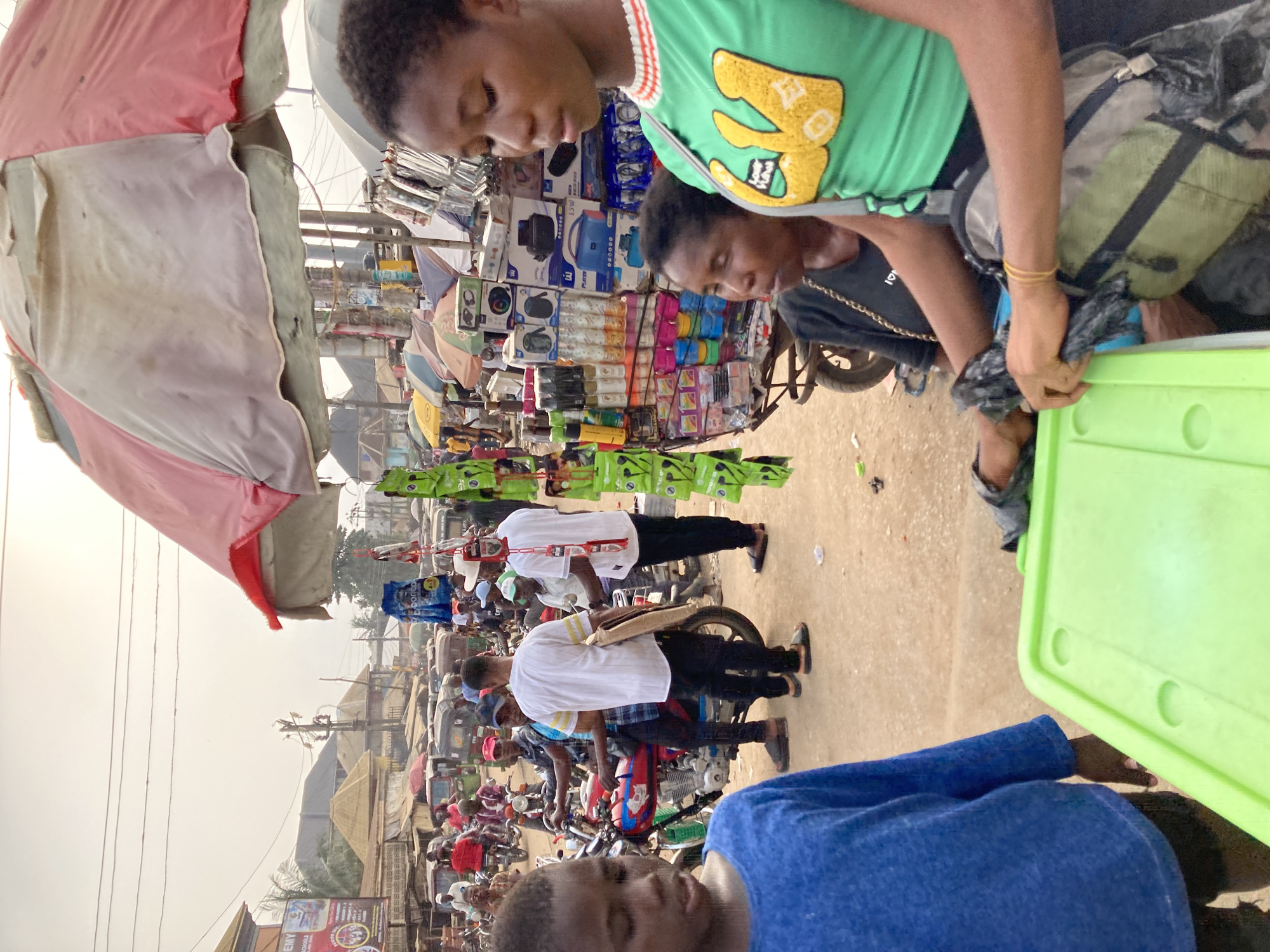 Daily street commerce continues in Ura Nta Umuarandu, Nigeria