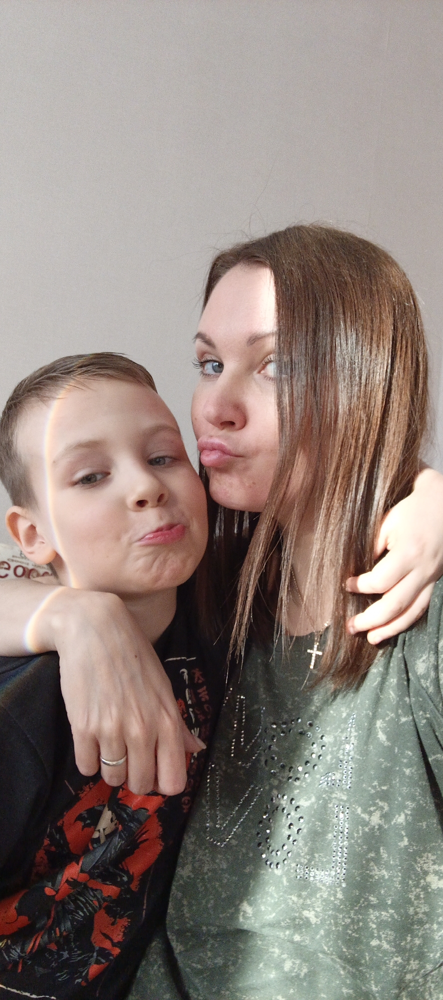 Family morning activities captured in Chaikovsky, Russia home