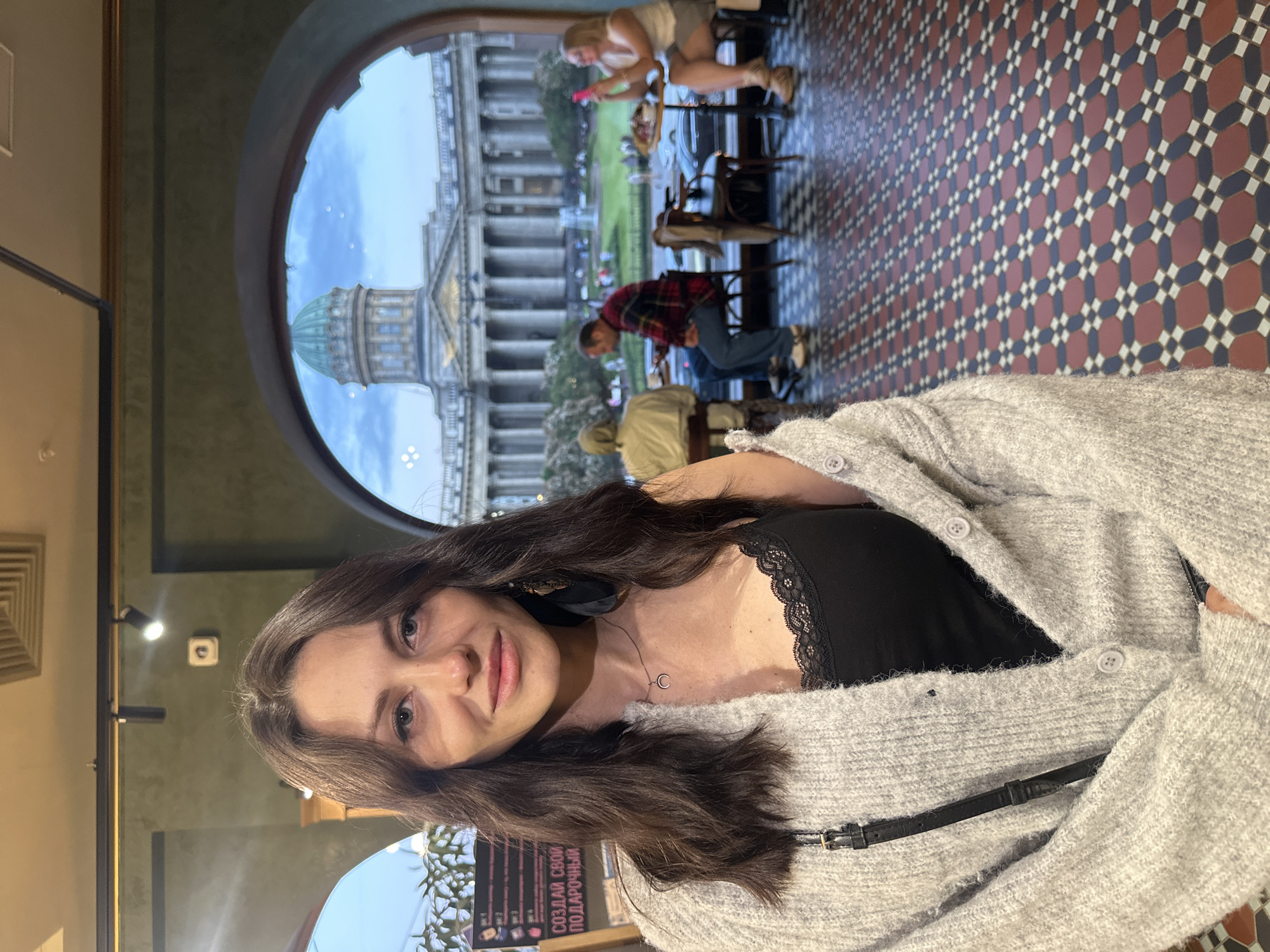 Evening walk through Saint Petersburg landmarks and streets