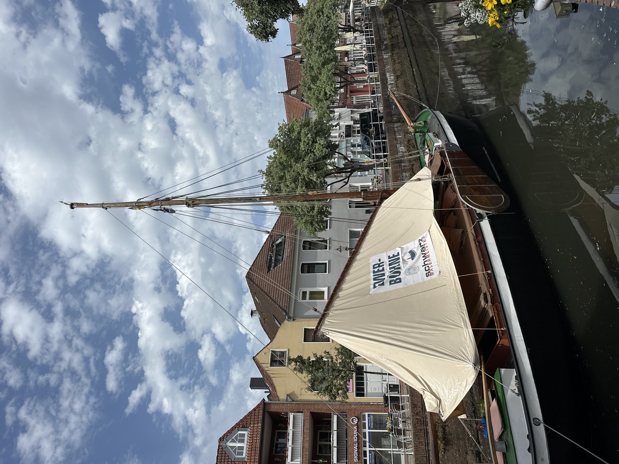 Historic sailing boats draw visitors to Buxtehude canal