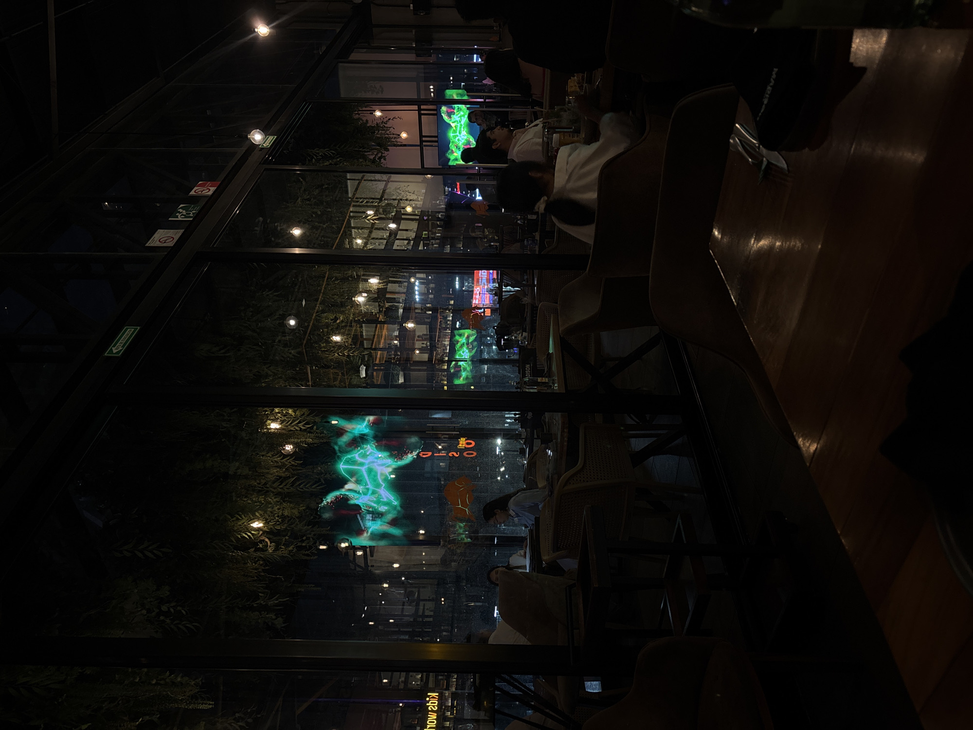 Late night dining and cinema activity observed in Puebla