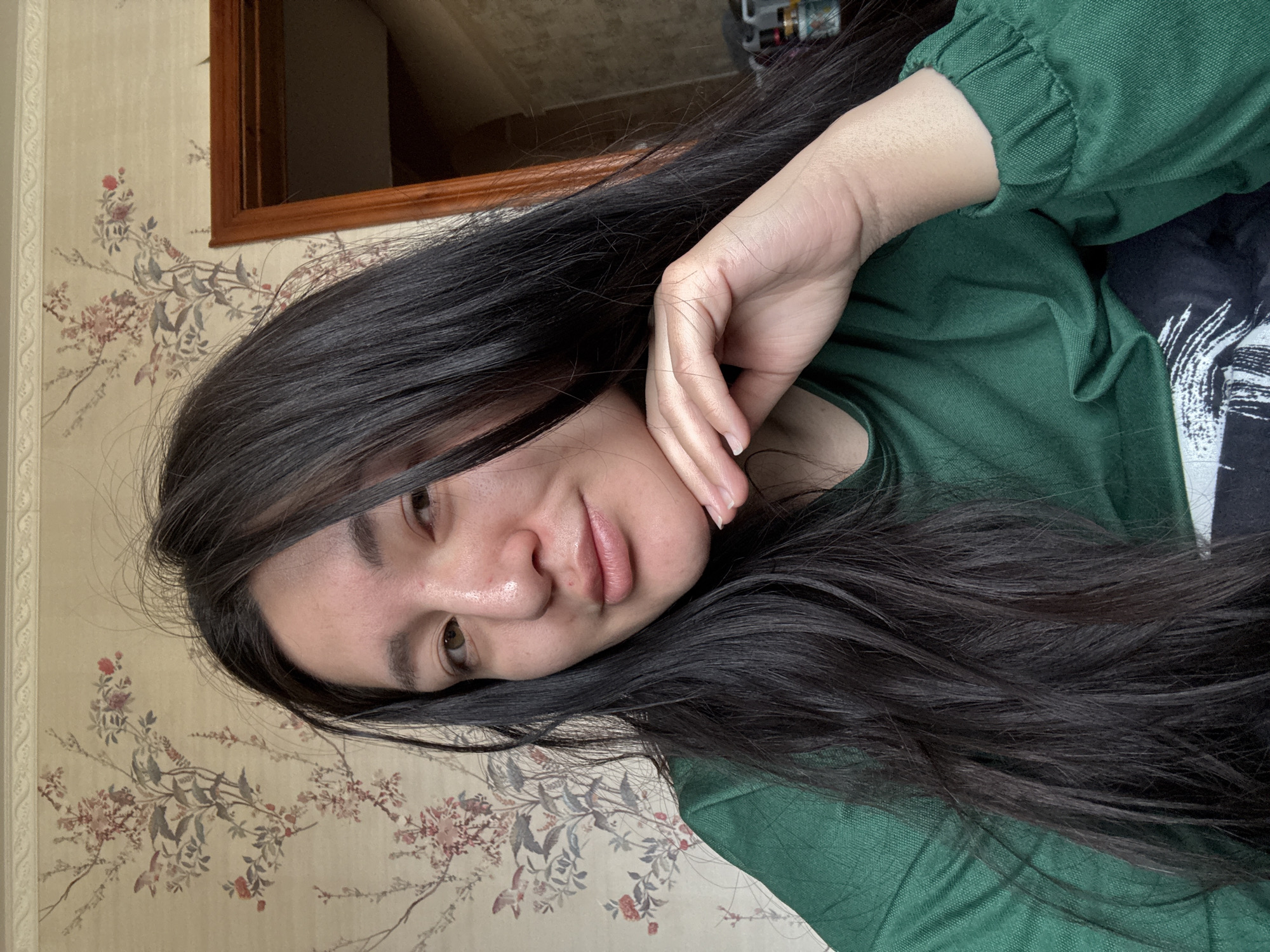 Morning selfie session captured in Kurovskoye, Russia