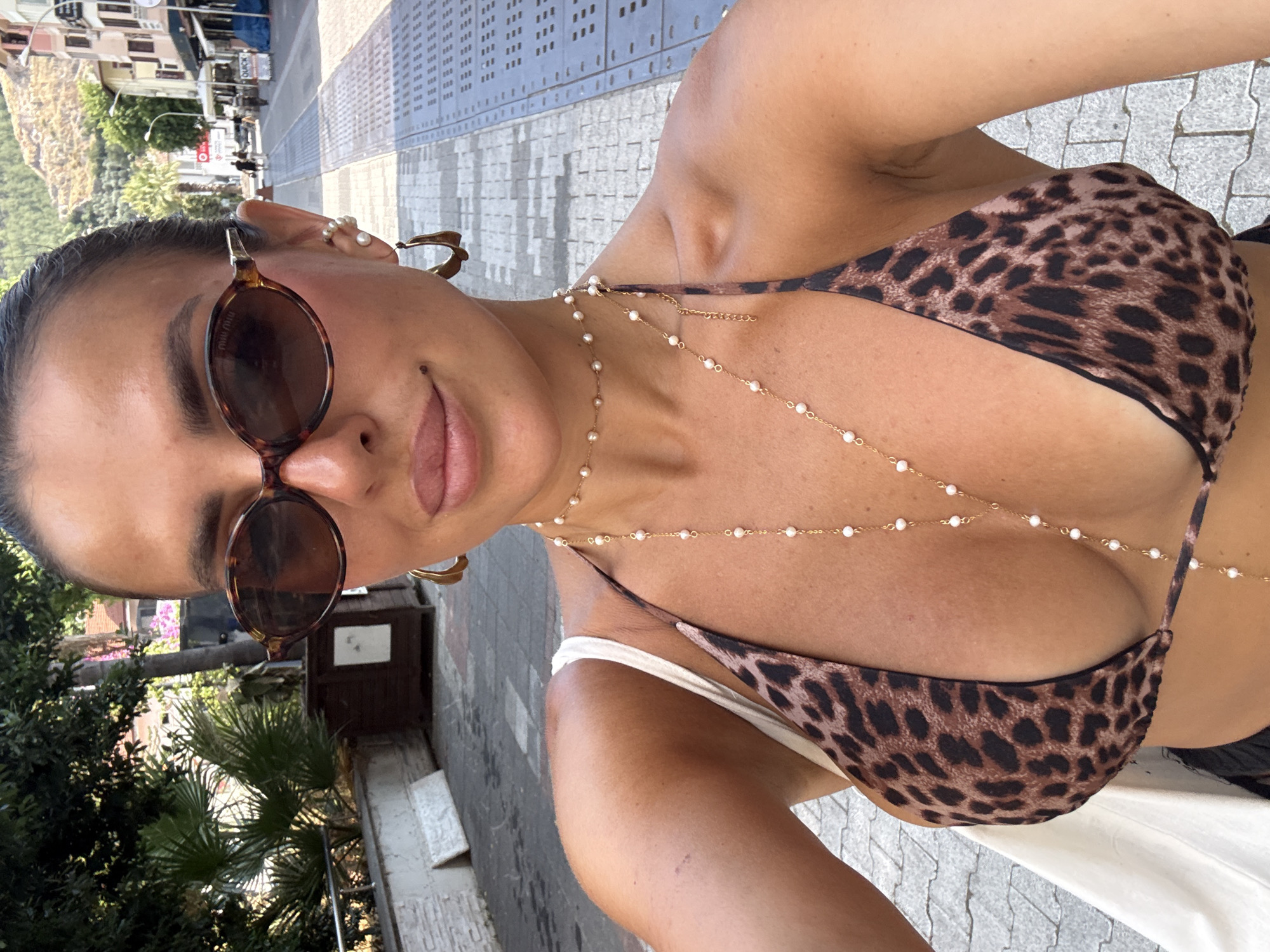 Selfies and a puppy on a Fethiye street corner