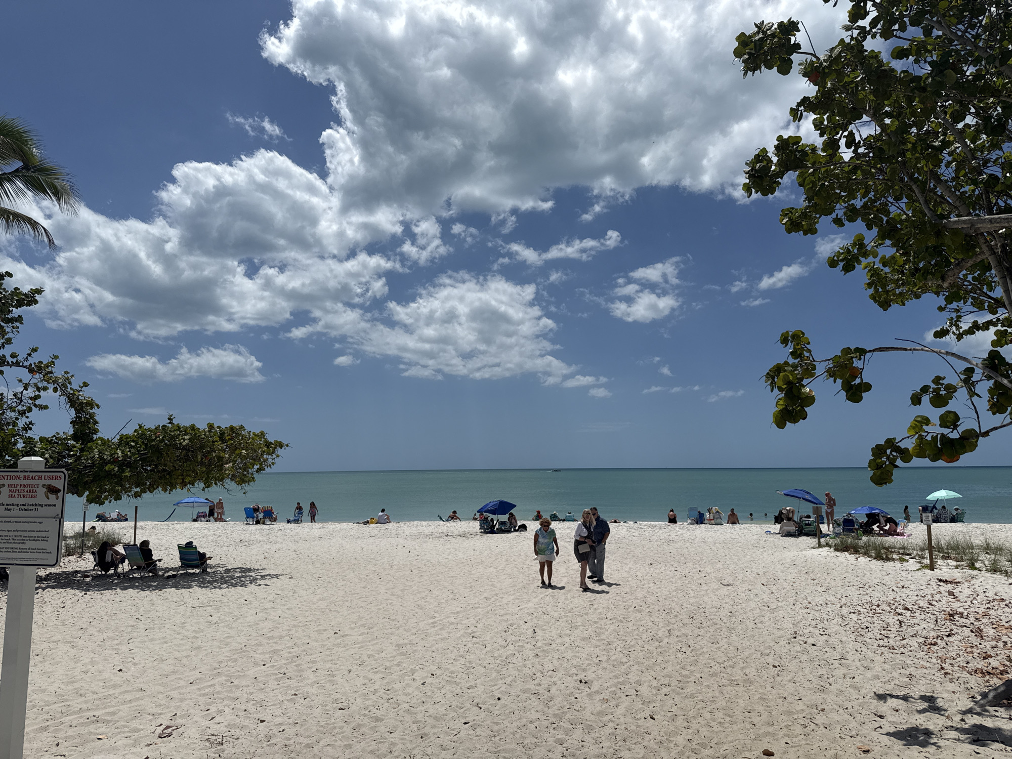 Clear skies and lively beach scene documented in Naples