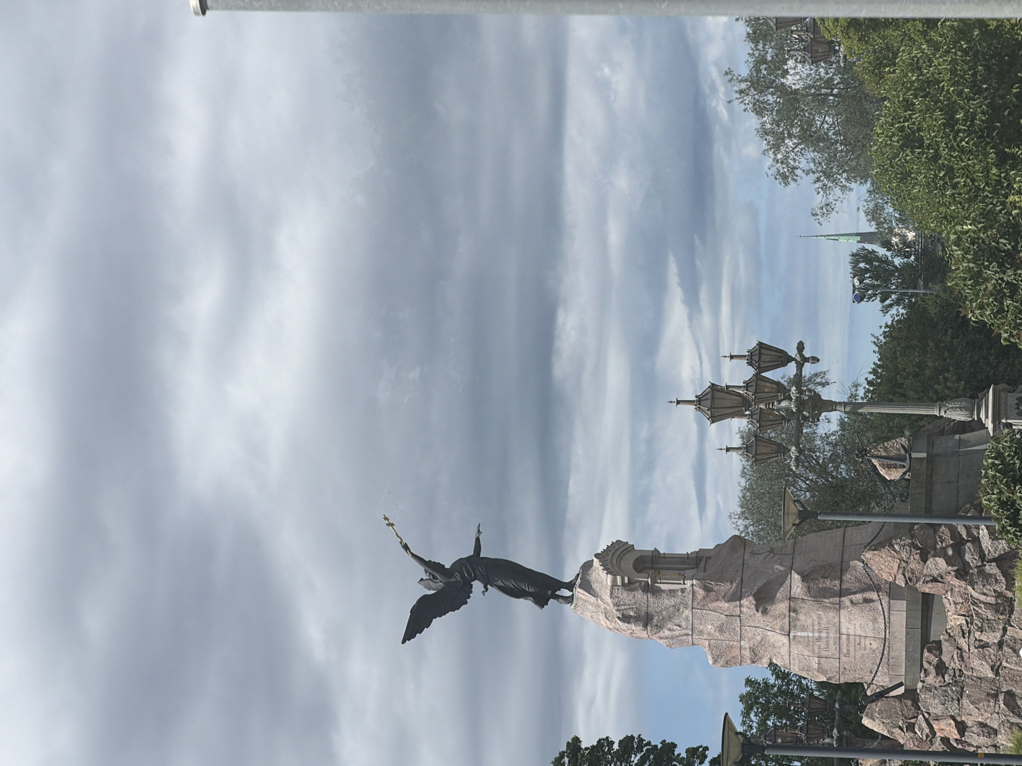 Winged scepter monument on pinkish stone base, Tallinn