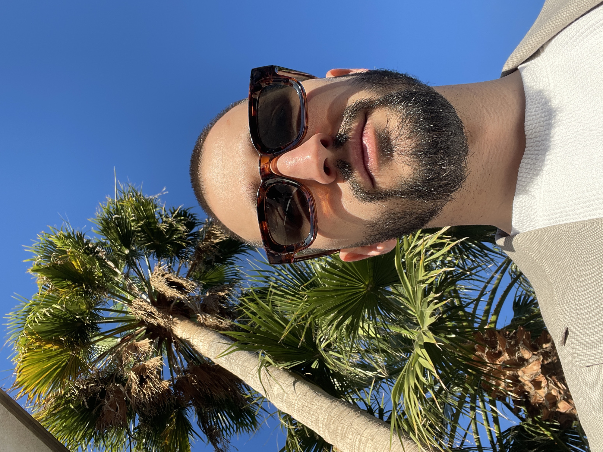 Morning photography session captures sunny moments in Tenerife