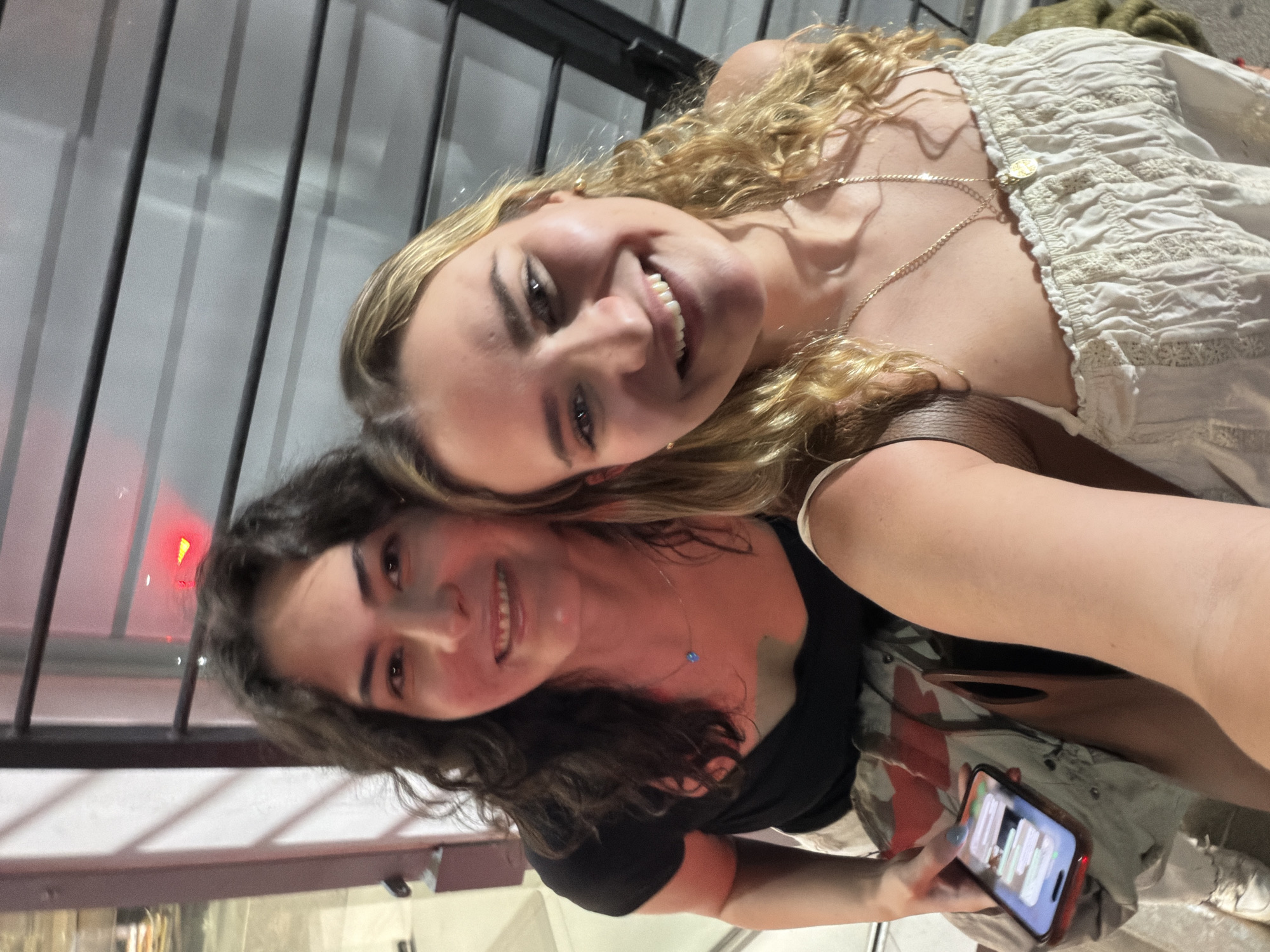 Friends document night out with selfies across Puebla locations