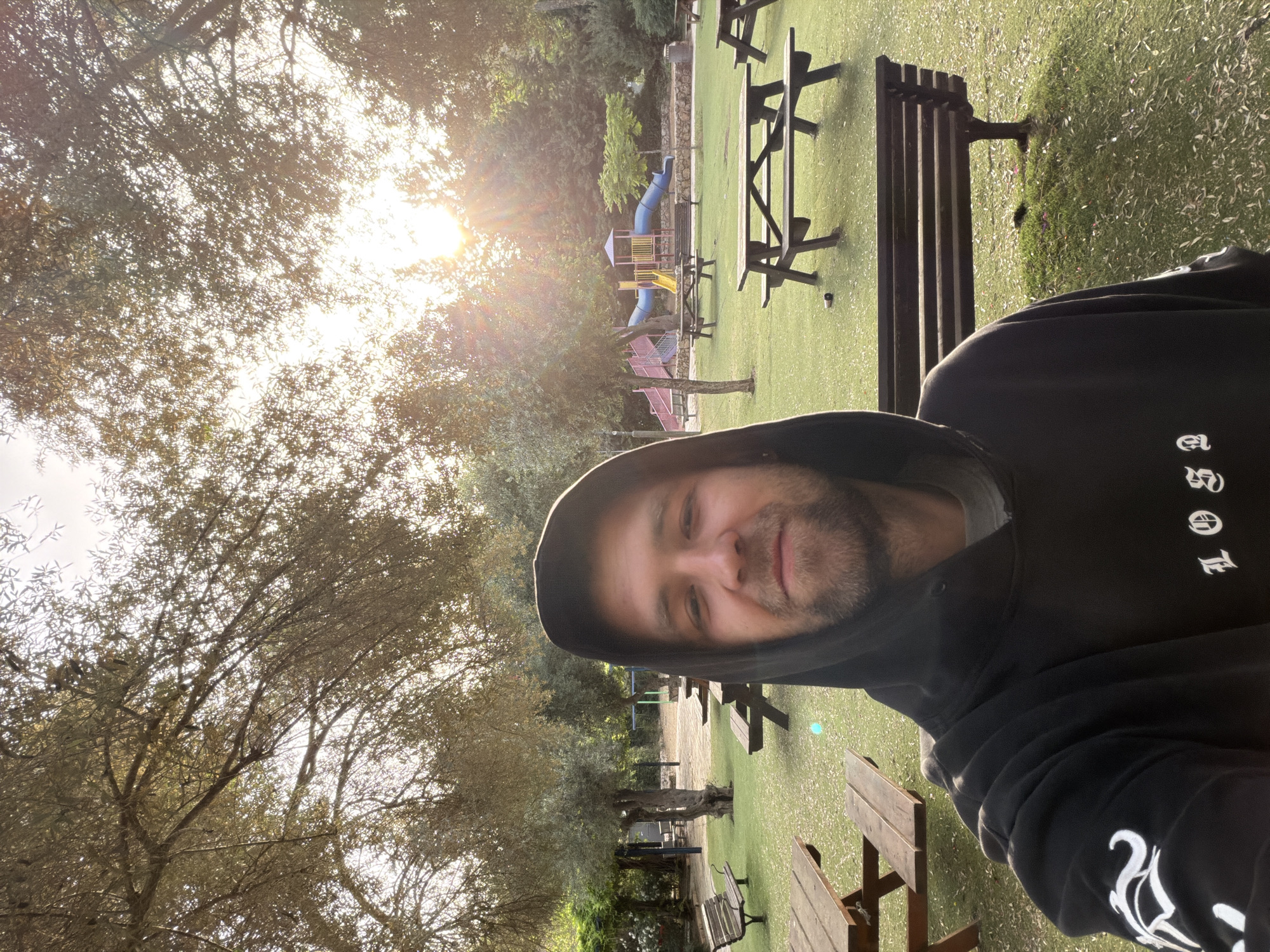 Man in black hoodie spotted at park during early morning
