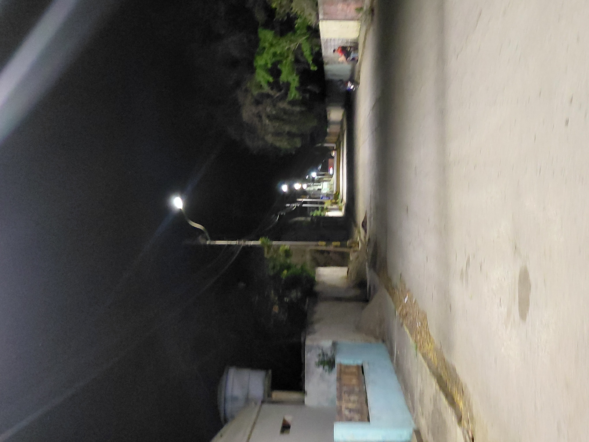 Late-night street walk through Santa Ana, Venezuela neighborhood