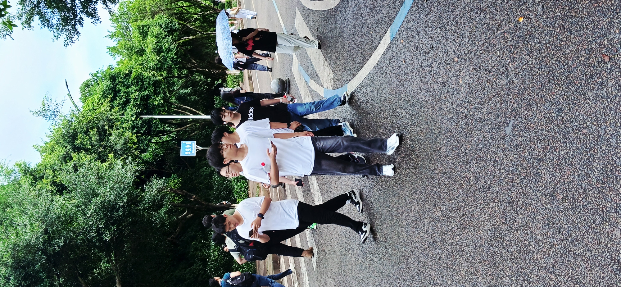 Early morning pedestrian activity observed in Chongqing High-tech Zone