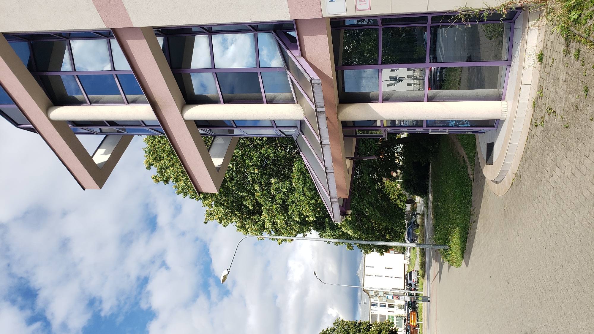 Afternoon street life and a mall art show in Prešov