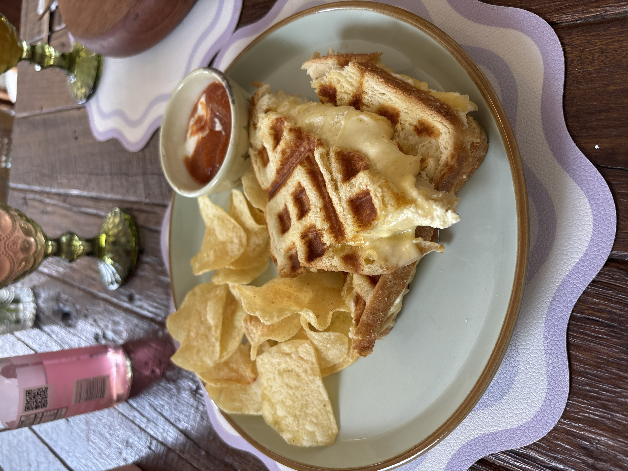 Lunch stop at a casual café in Rionegro, Colombia