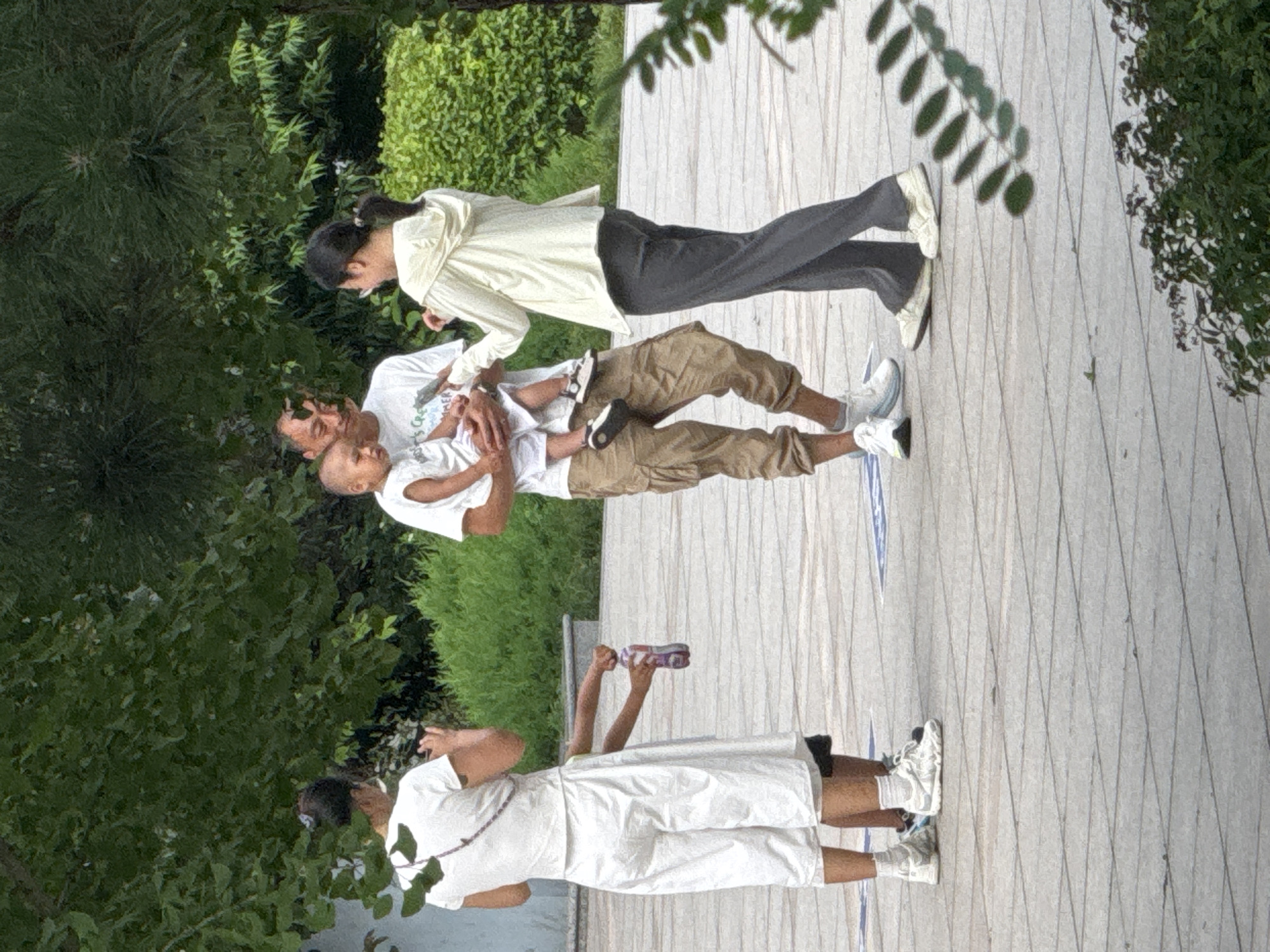 Family gathering and street life in Zhongtun, China