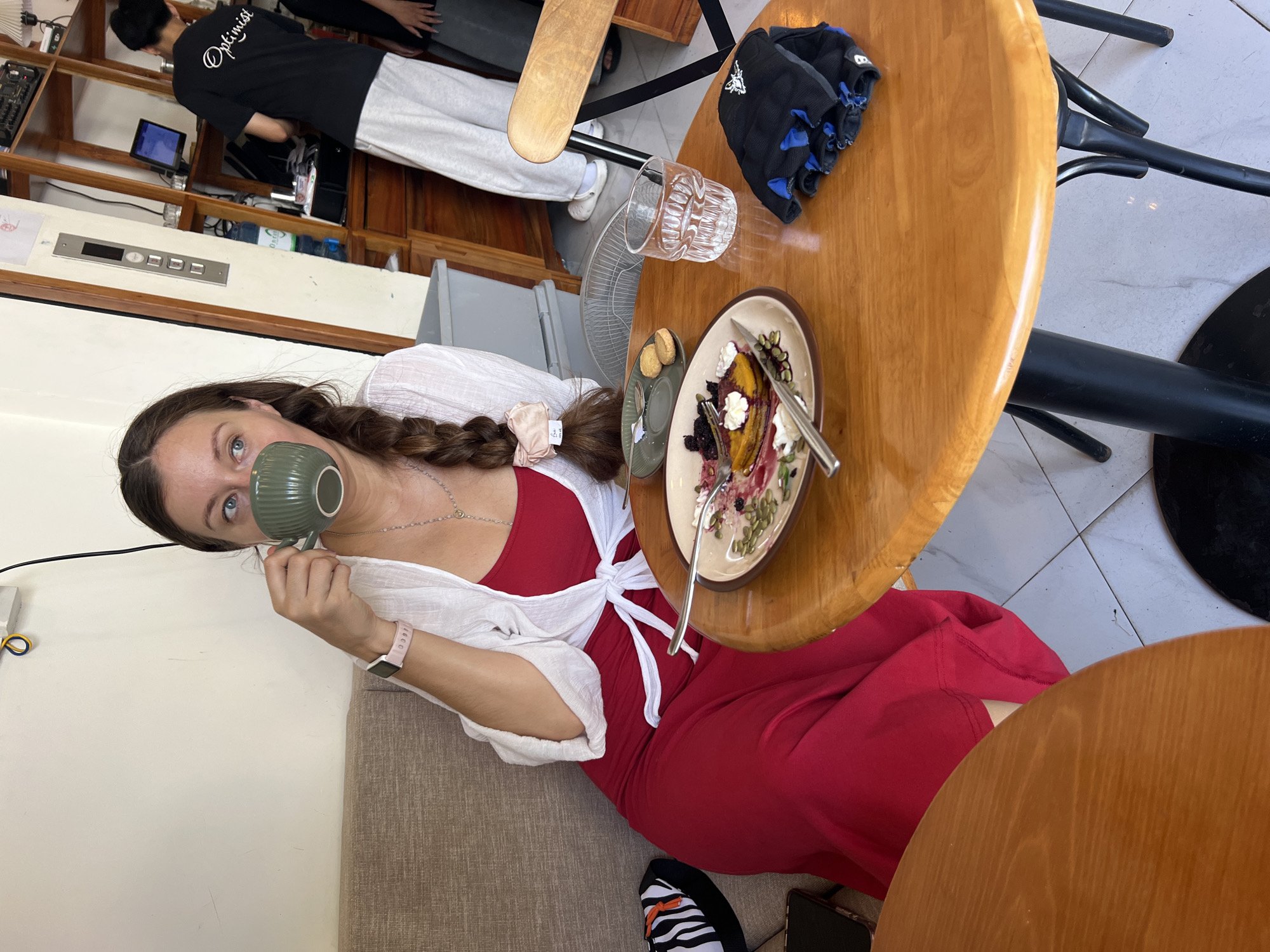Early morning cafe dining documented in Nha Trang Ward
