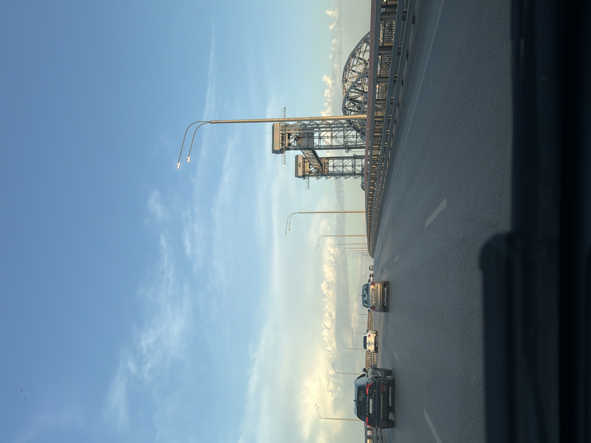 Bridge traffic documented in Rostov-on-Don during afternoon commute