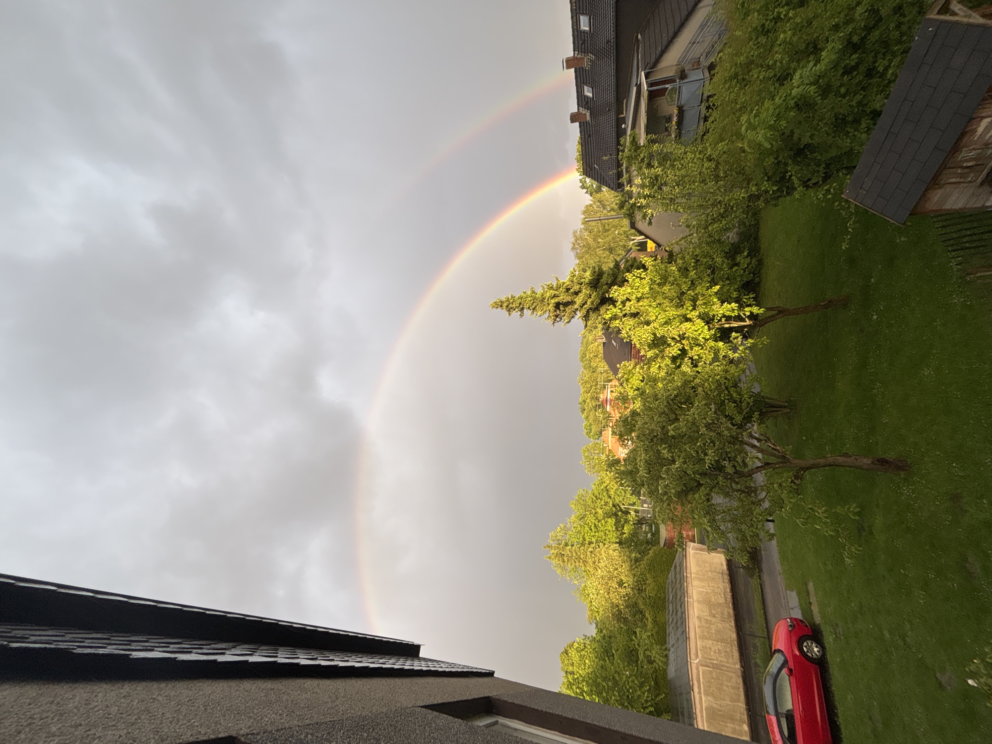 Double rainbow appears over Bochum residential area