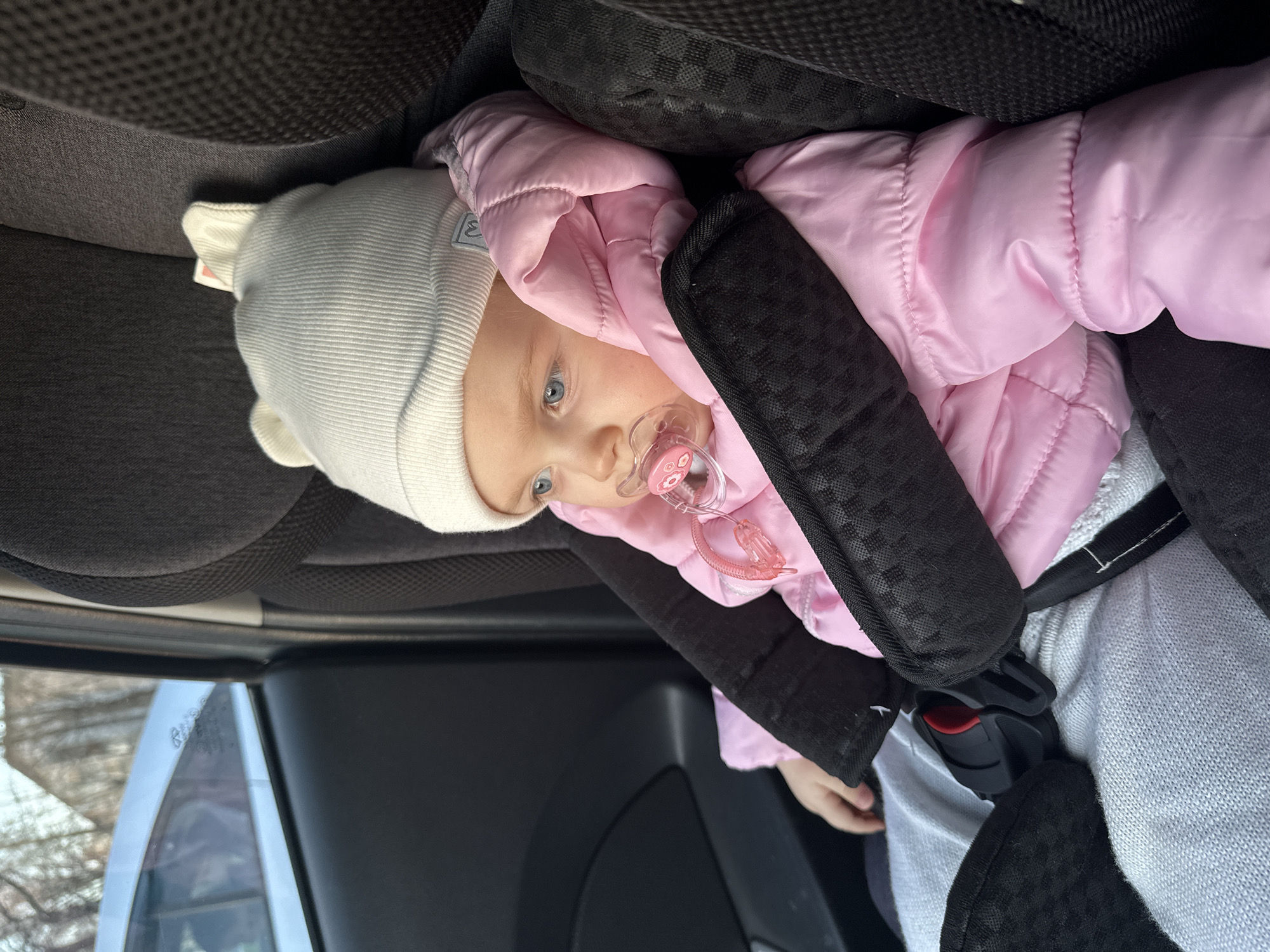 Family car ride through Vitsebsk during evening hours