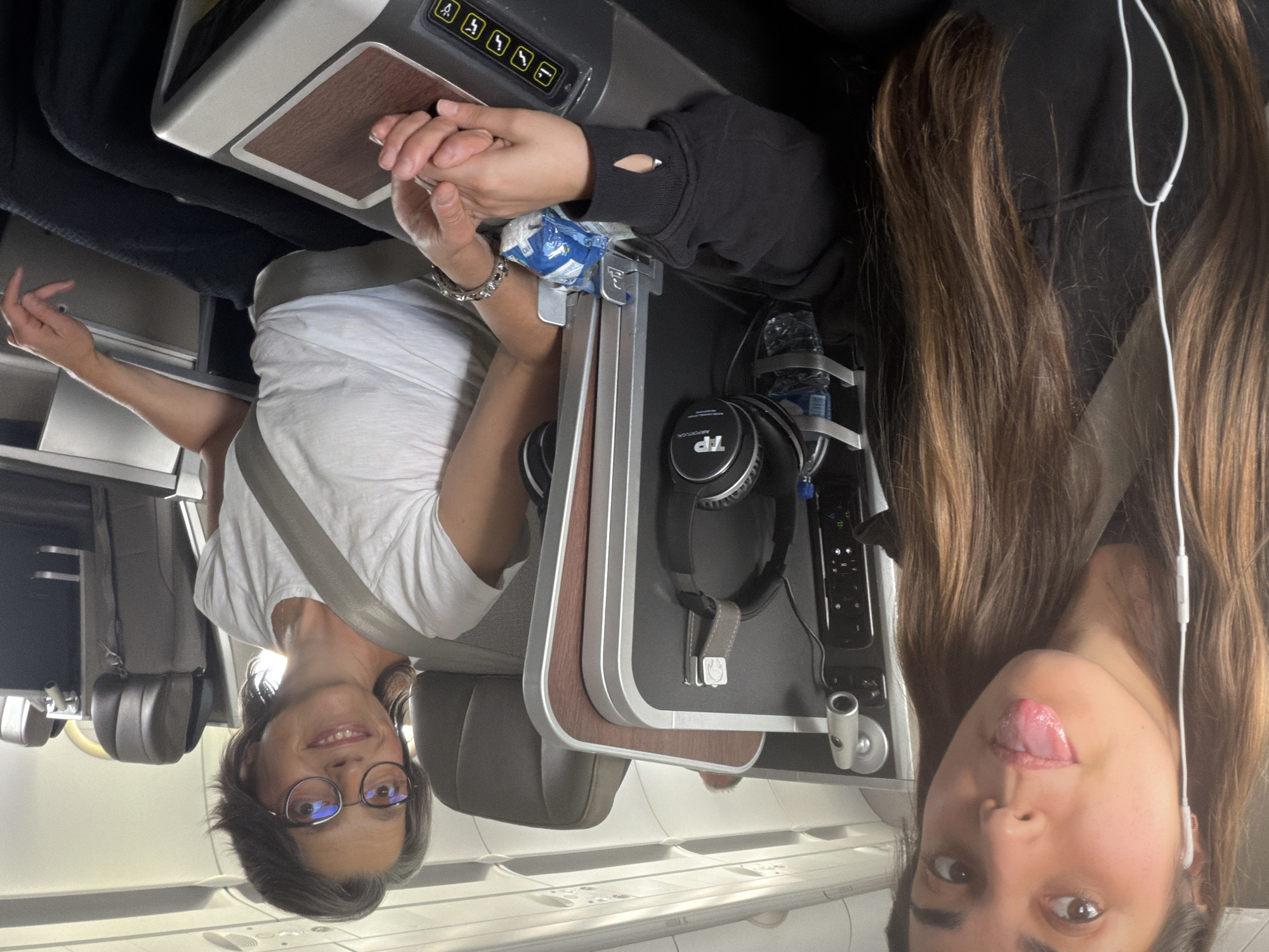 Two passengers spotted in Air Portugal business class cabin