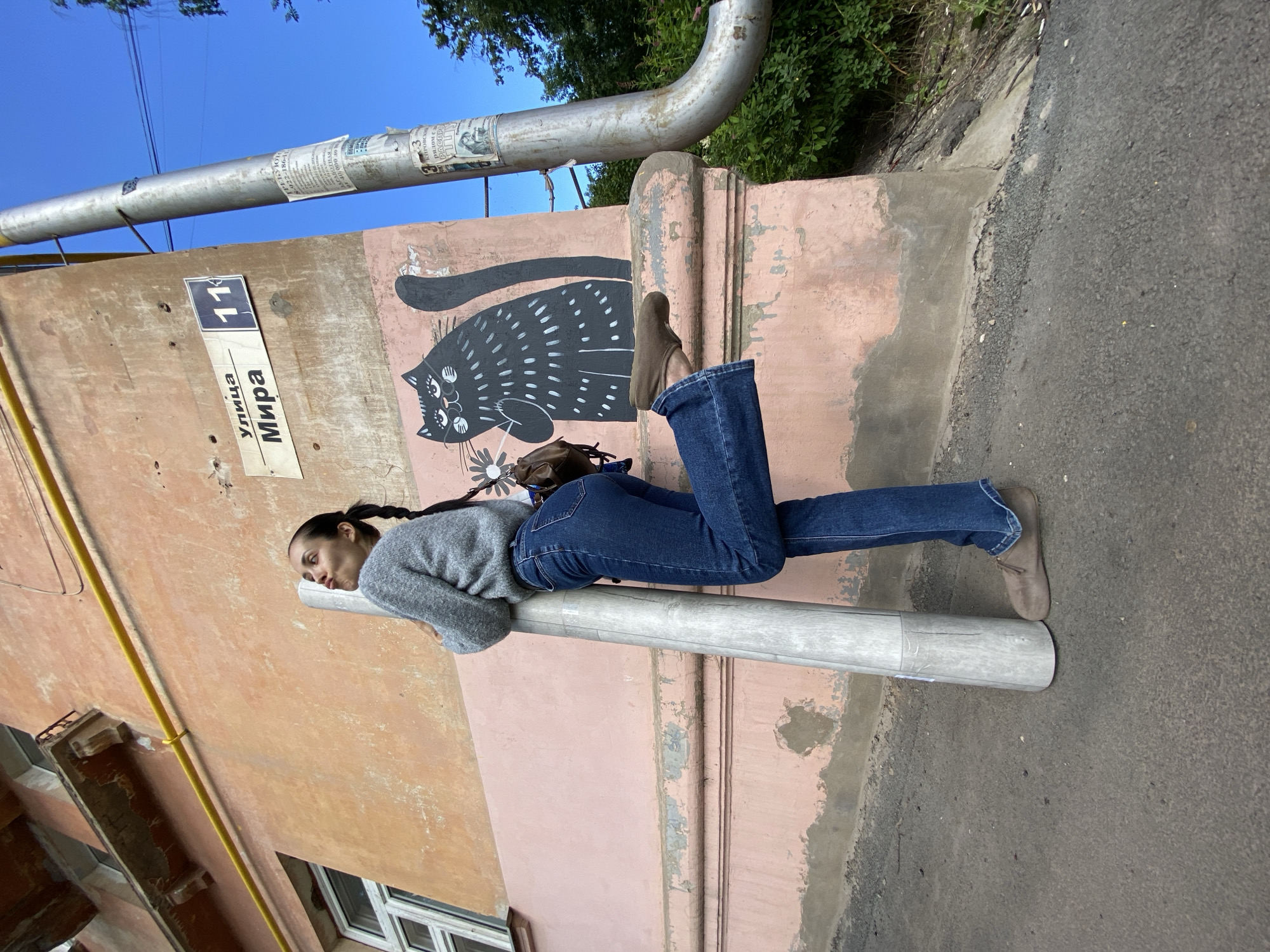 Hanging out on a sunny afternoon in Votkinsk