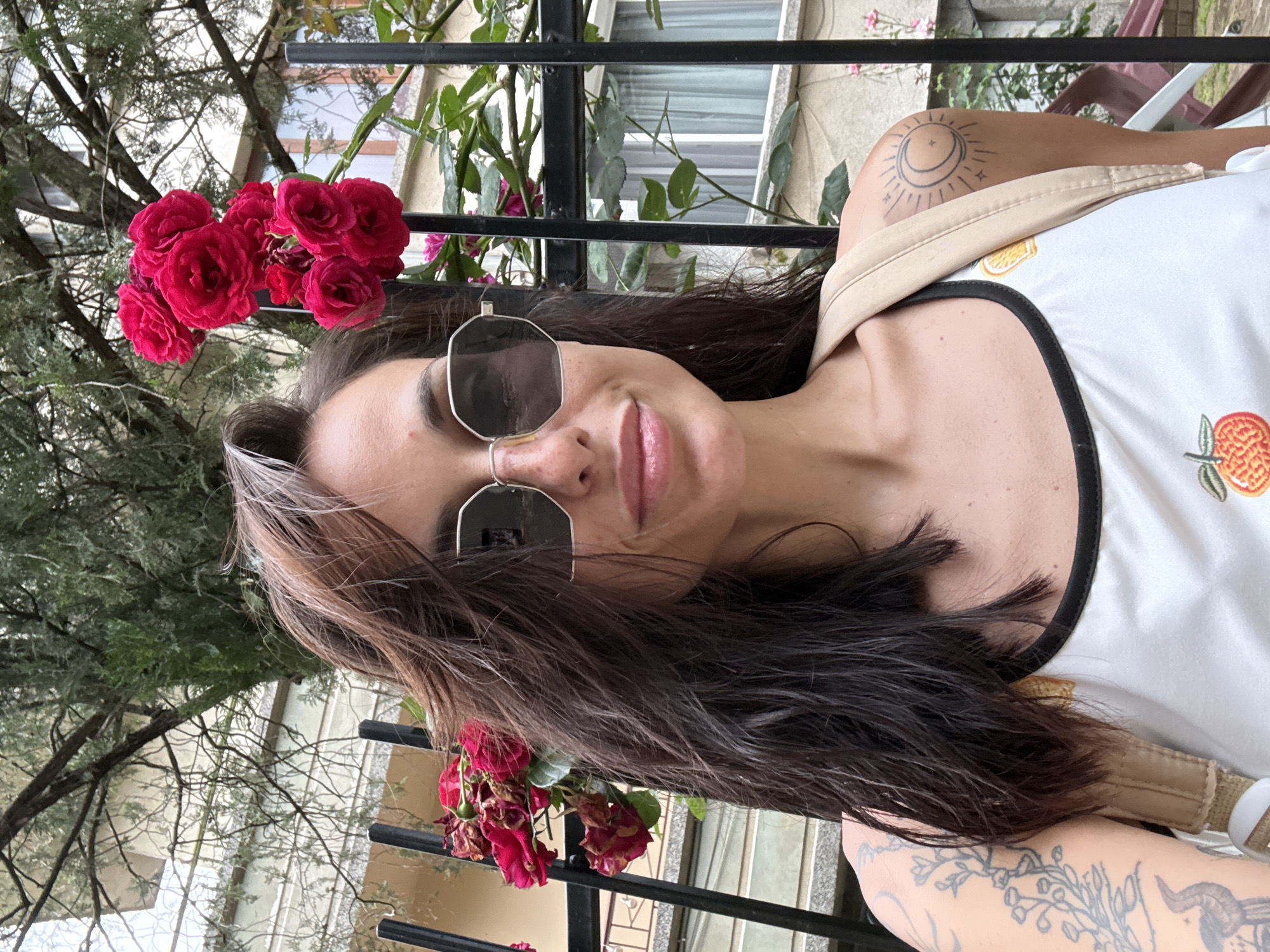 Woman documents park visit with selfies at Pleven fountains