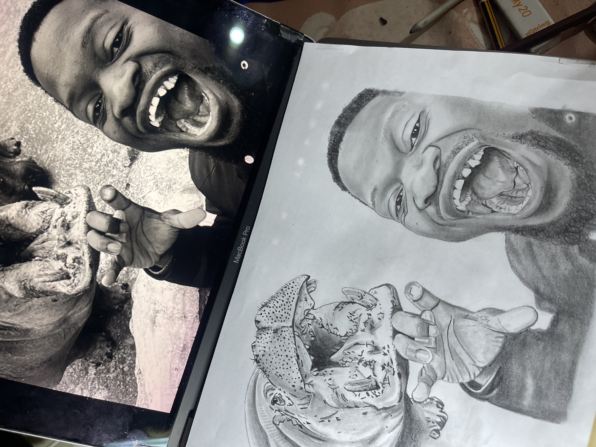 Artist creates pencil portrait from laptop photos in Jos