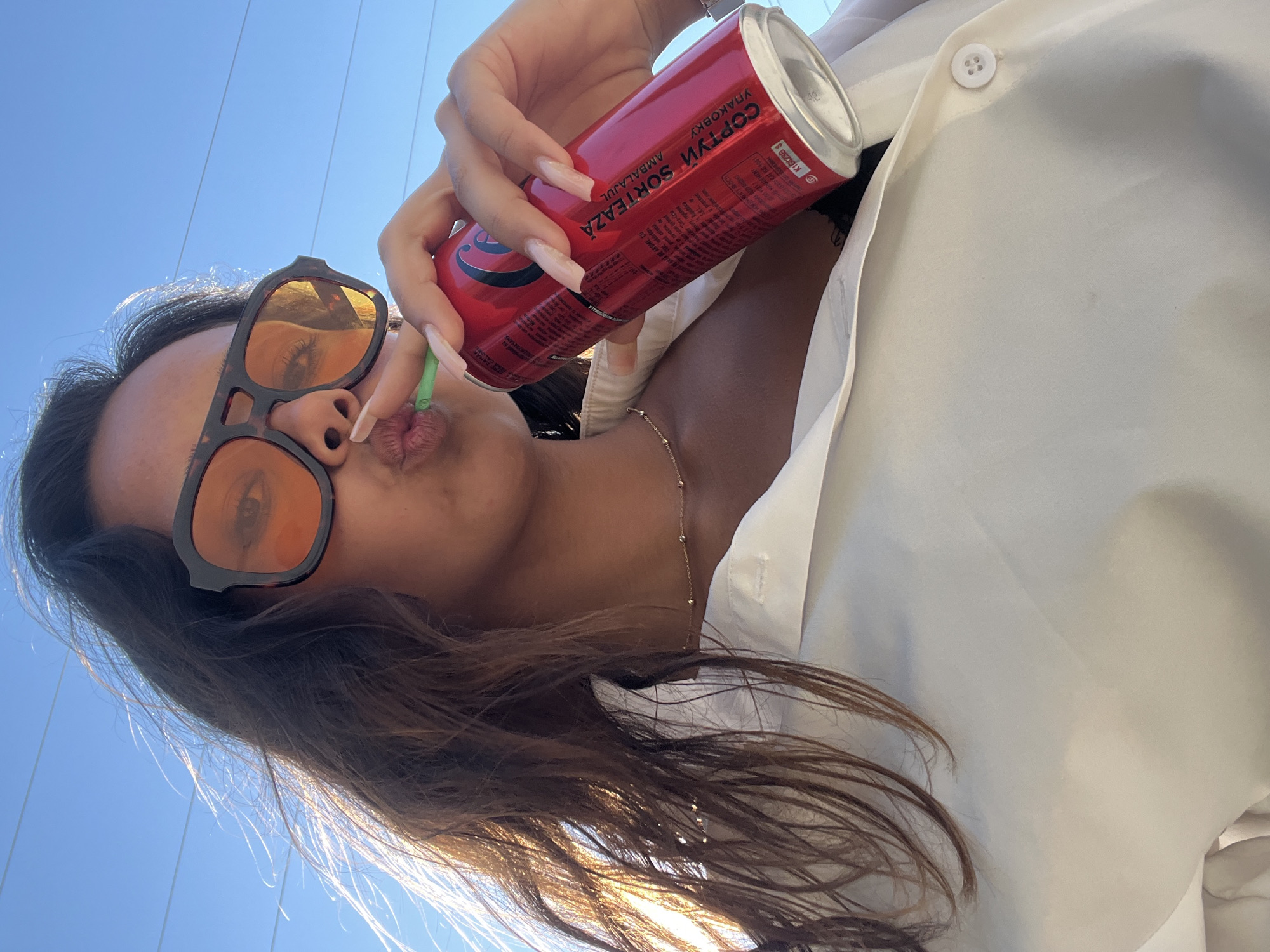 Afternoon stroll in Zlatograd, red can and rings in hand