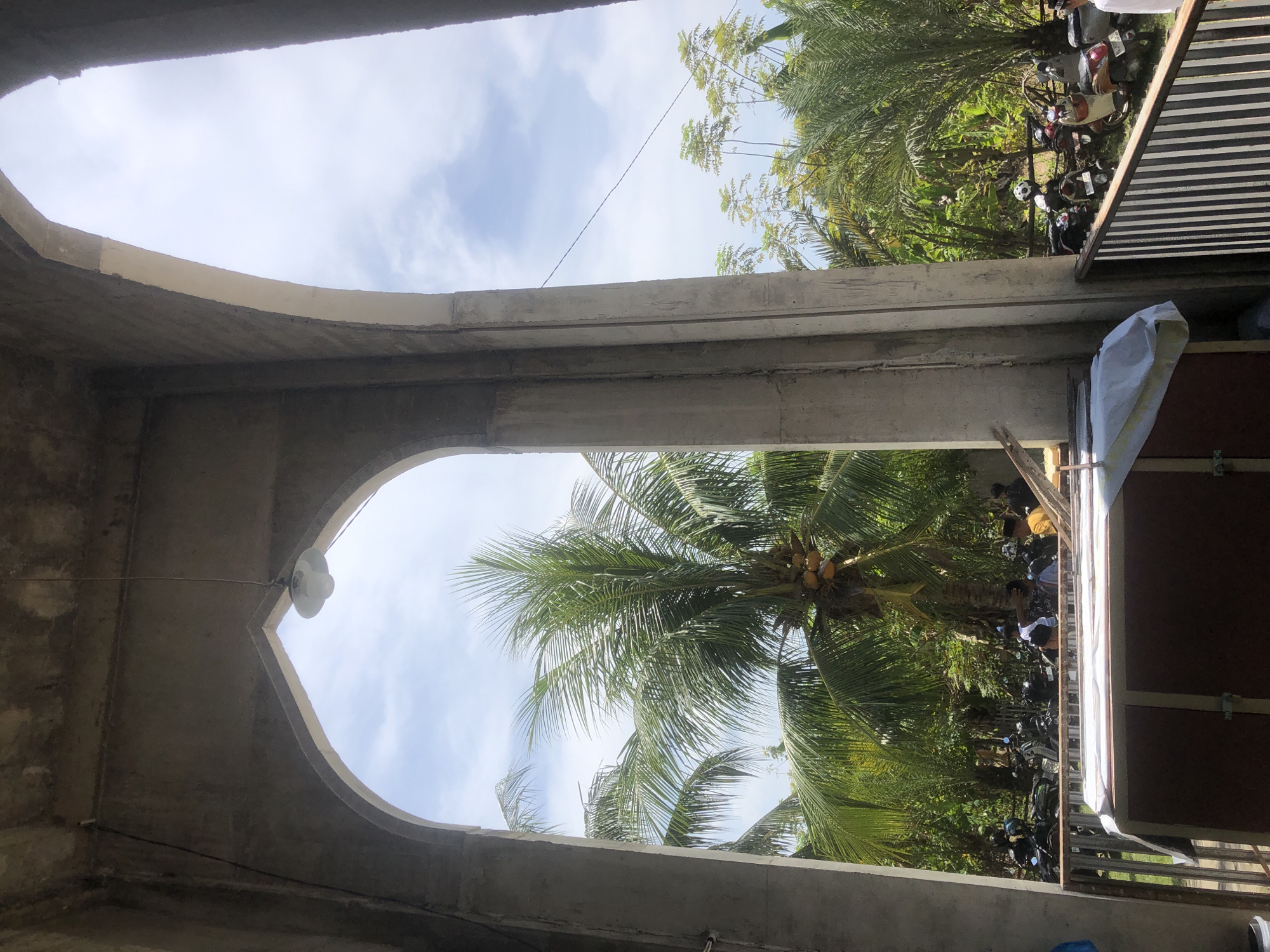 Mosque construction site draws a crowd in Lhokseumawe