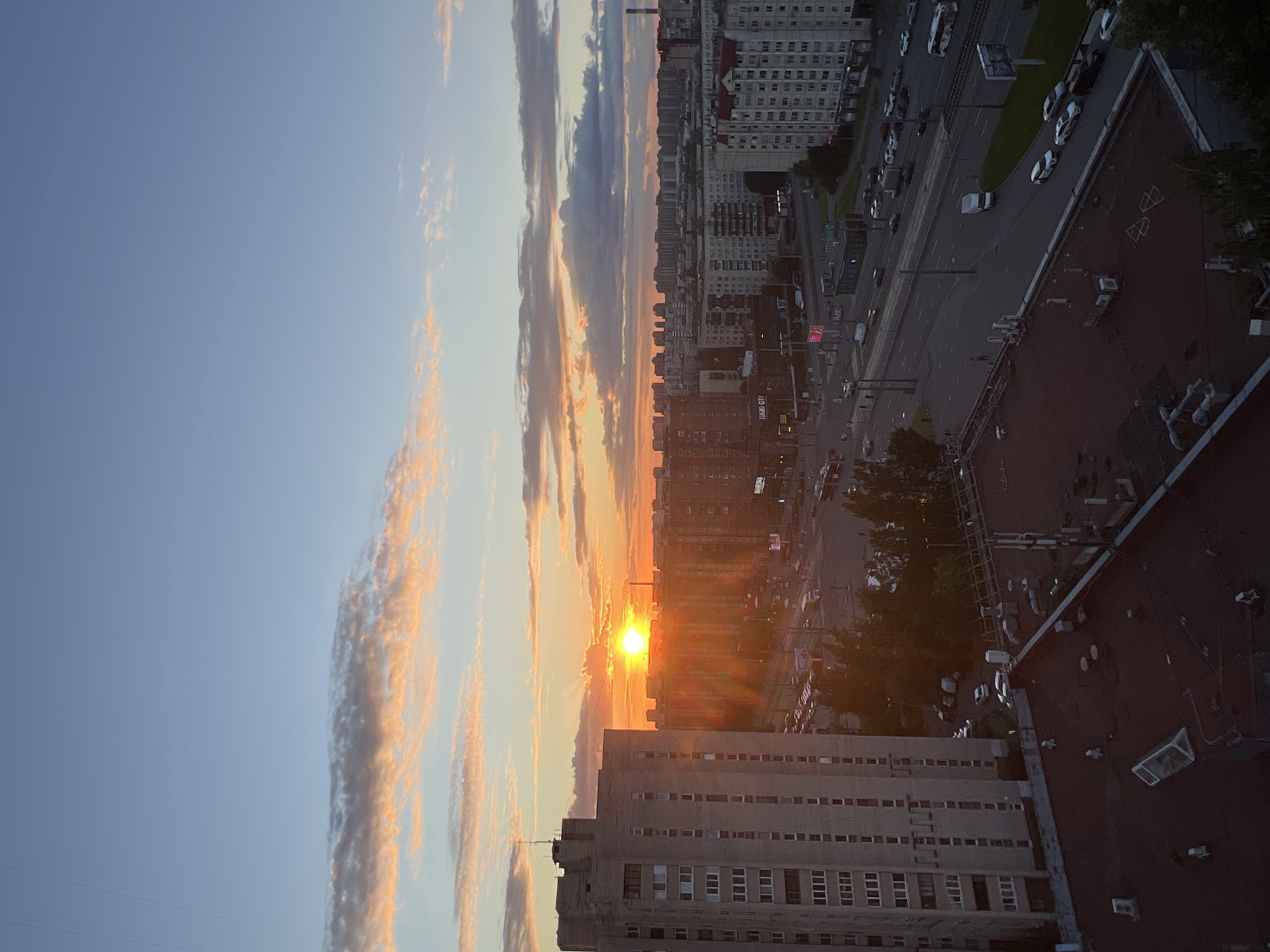 Sunset roaming in a Russian city, portraits and all