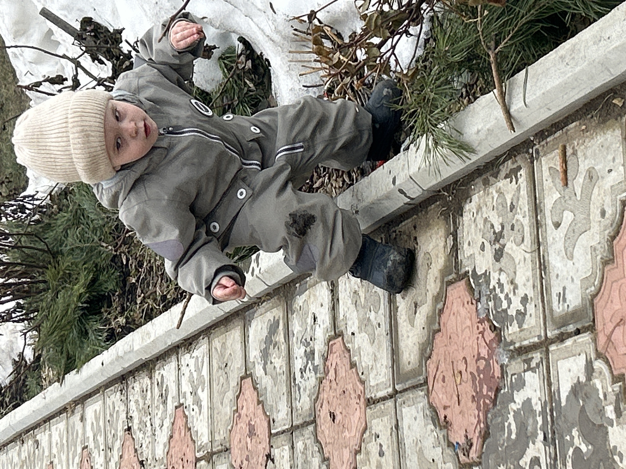 Families document children's playtime in Russian village