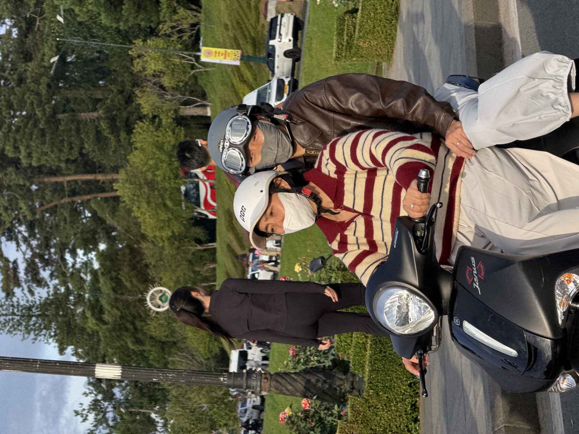 Everyday street life on scooters and sidewalks in Da Lat
