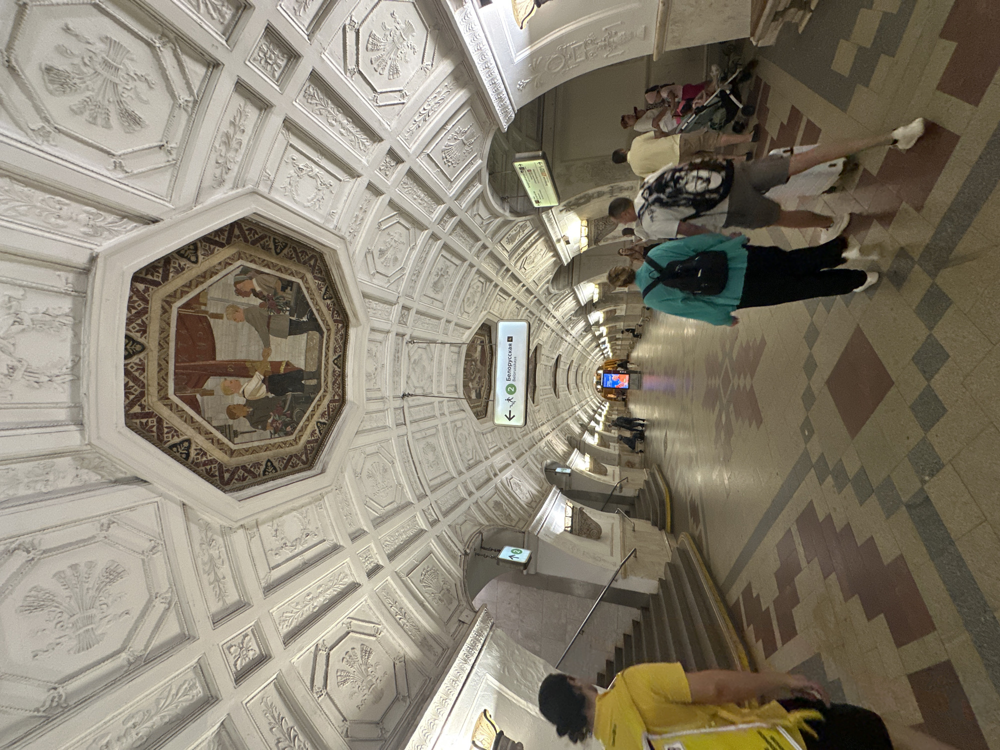 Tourist documents ornate Moscow Metro stations over hour-long journey