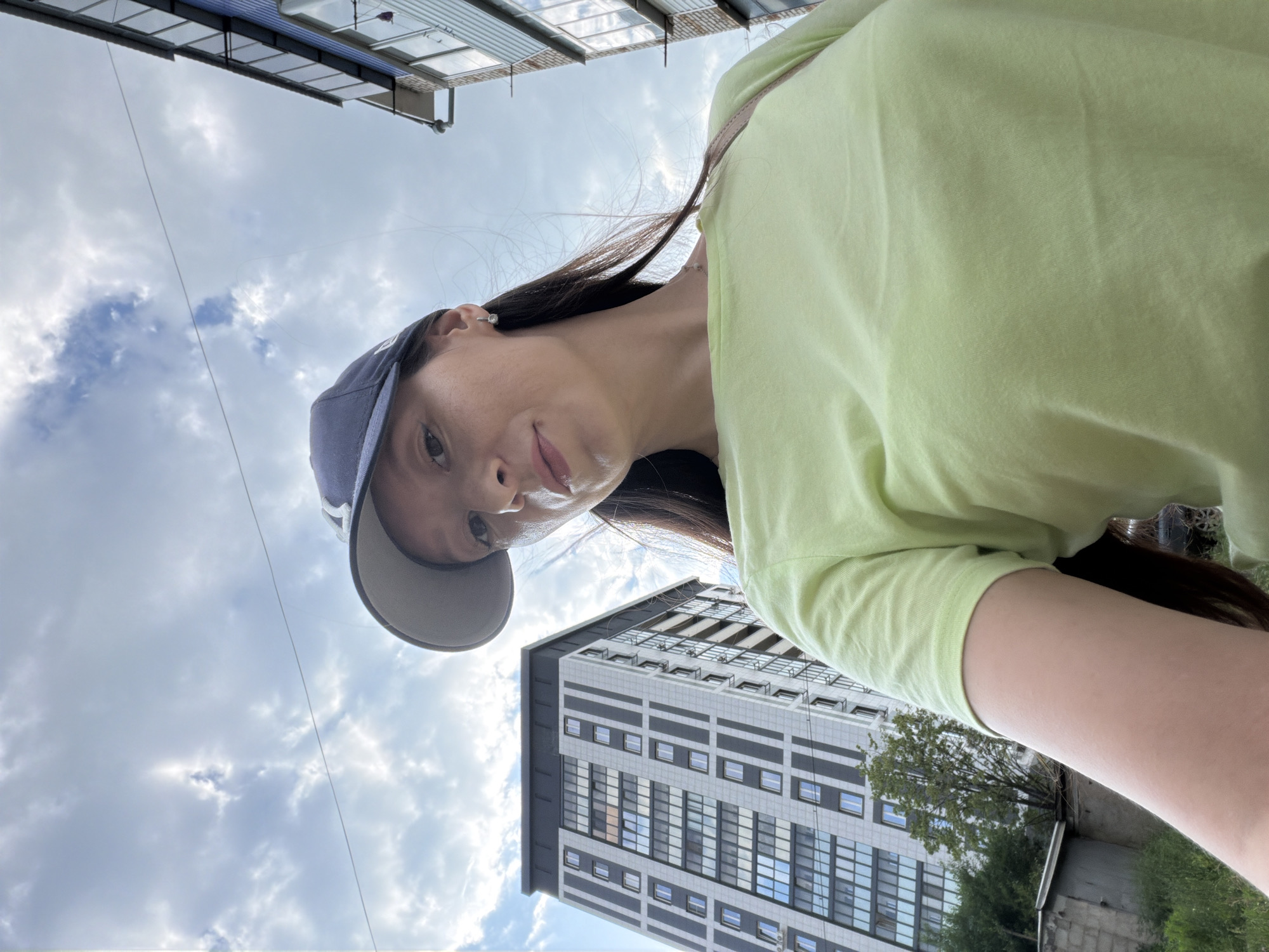 Afternoon stroll through Tujmazy, selfies and street scenes