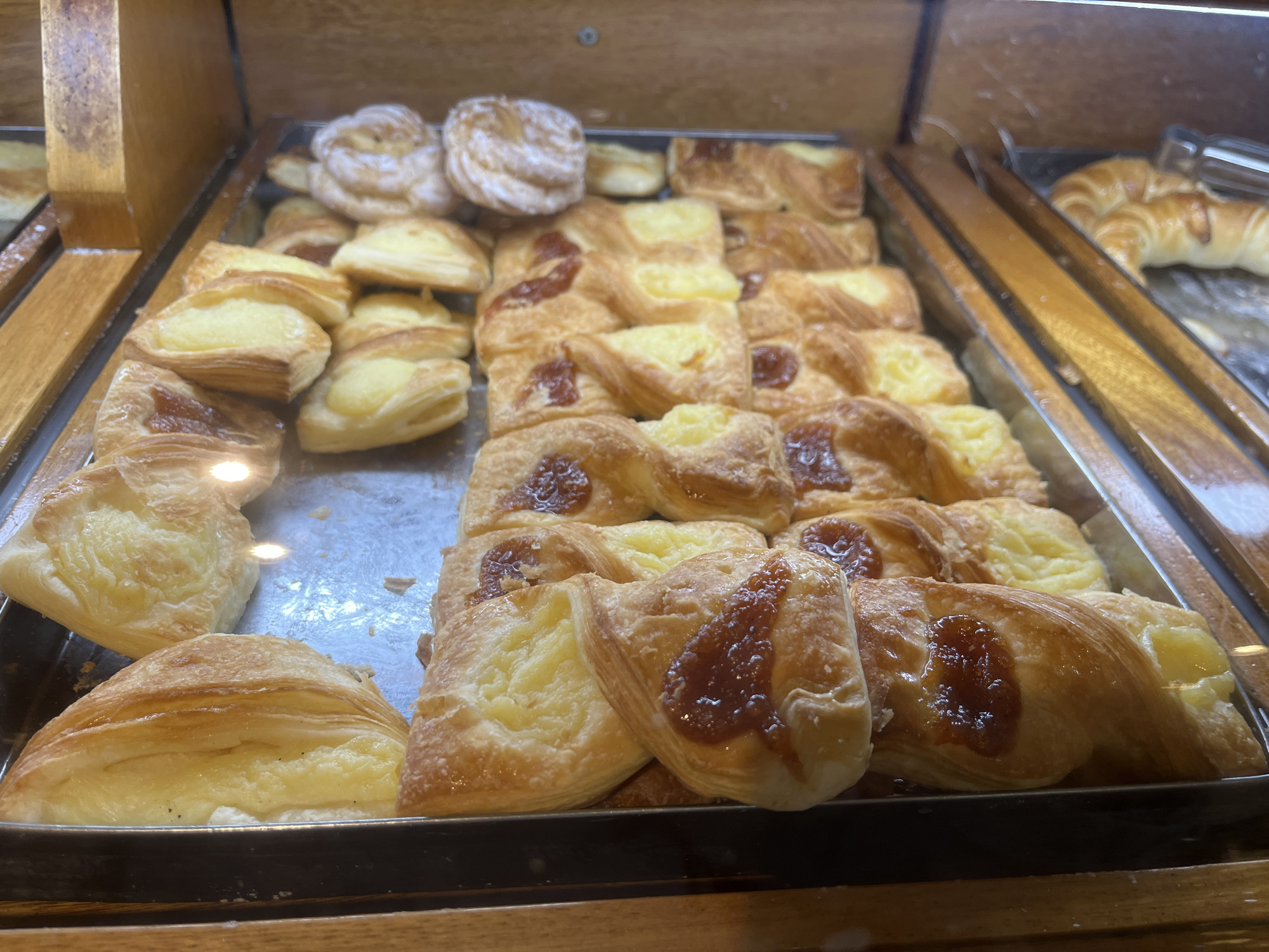 Evening bakery visit documented in Catamarca, Argentina