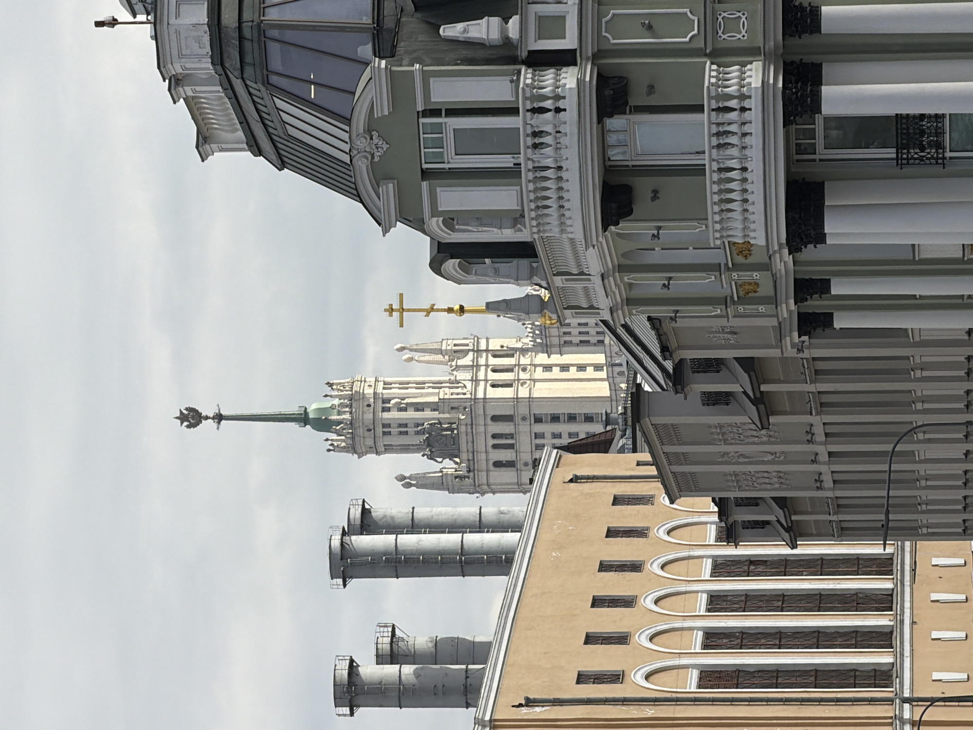 Moscow landmarks and public sculptures documented by witnesses