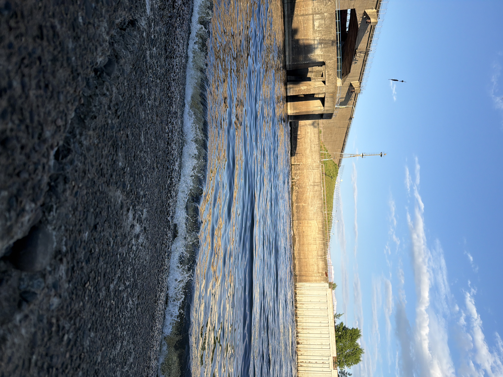 Afternoon fishing session yields small catches at Kama River dam